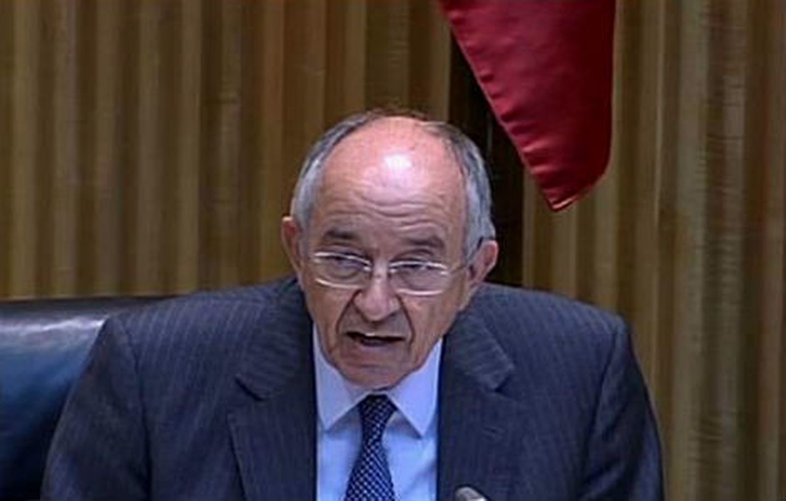 Fernández Ordóñez: “ Estamos peor que un país ya rescatado, como Irlanda