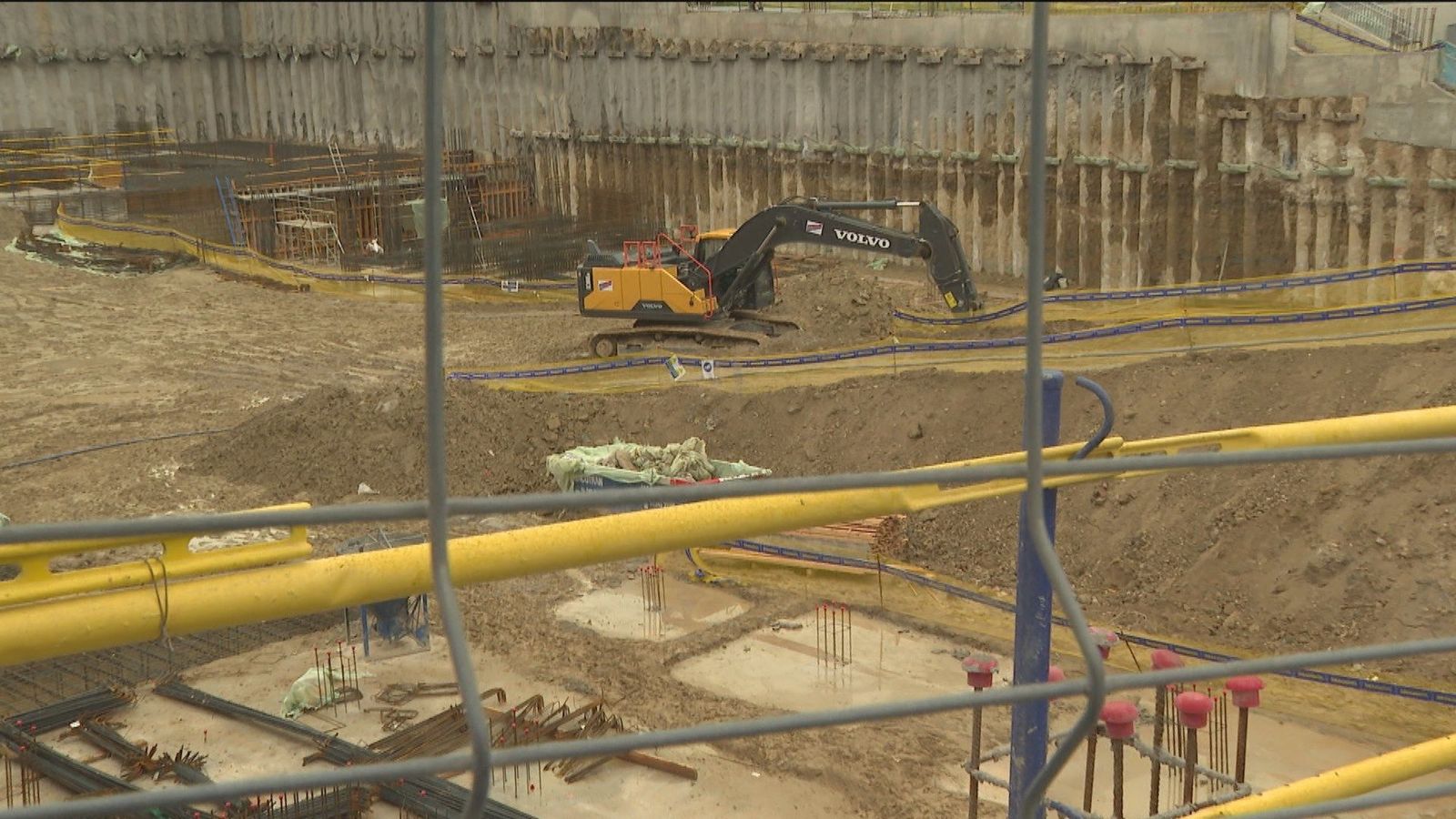 Las grandes obras se paran por la falta de materiales debido a la huelga de transportistas