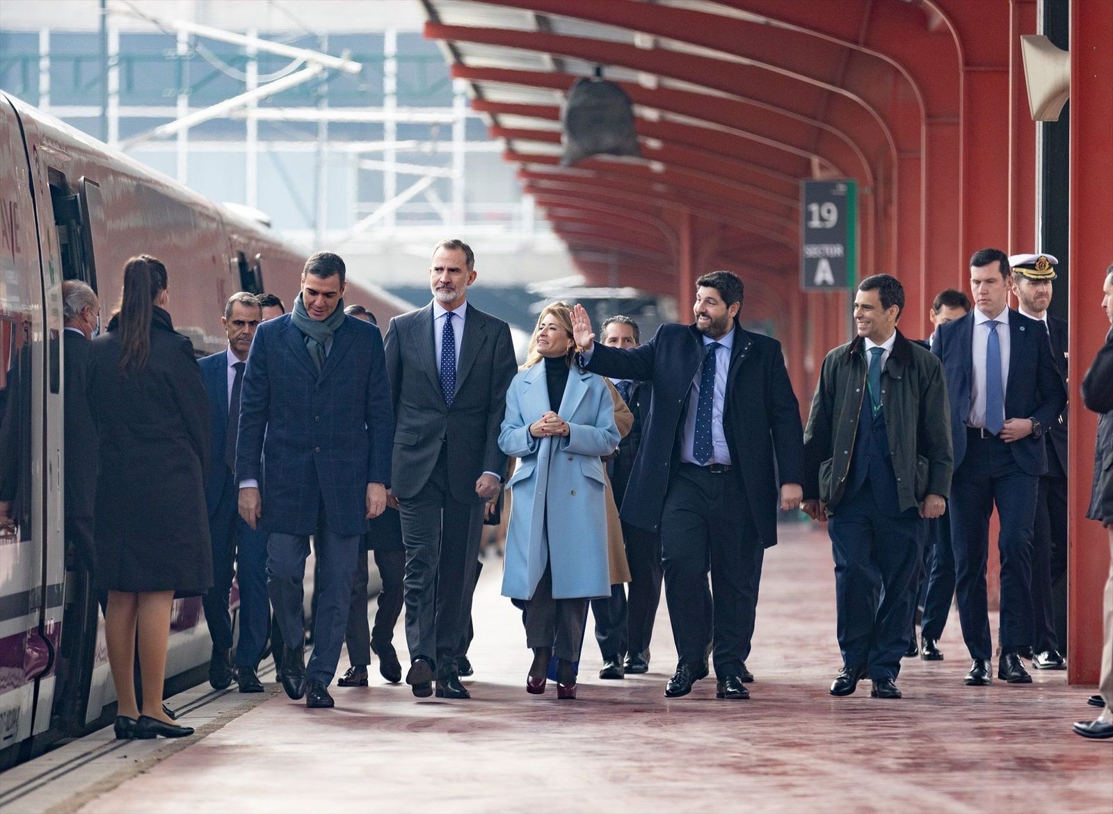 El rey Felipe VI inaugura el AVE Madrid-Murcia