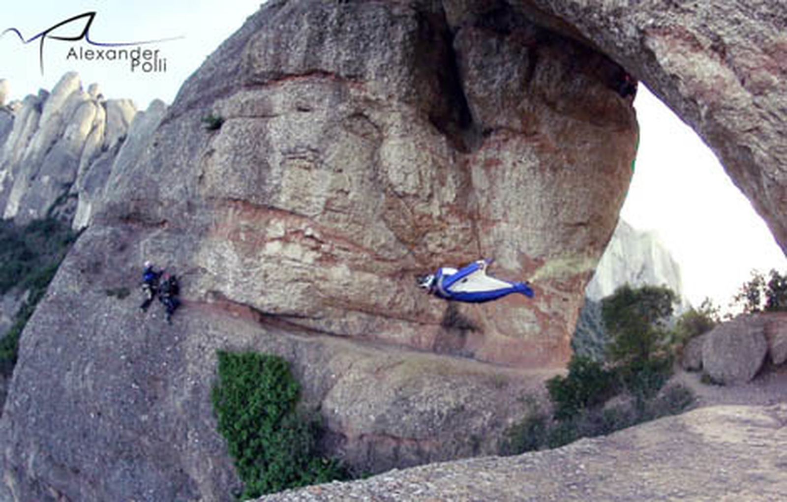 volando_470_roca