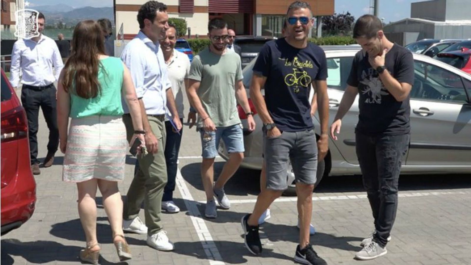Luis Enrique ya está en las Rozas y conoce su despacho