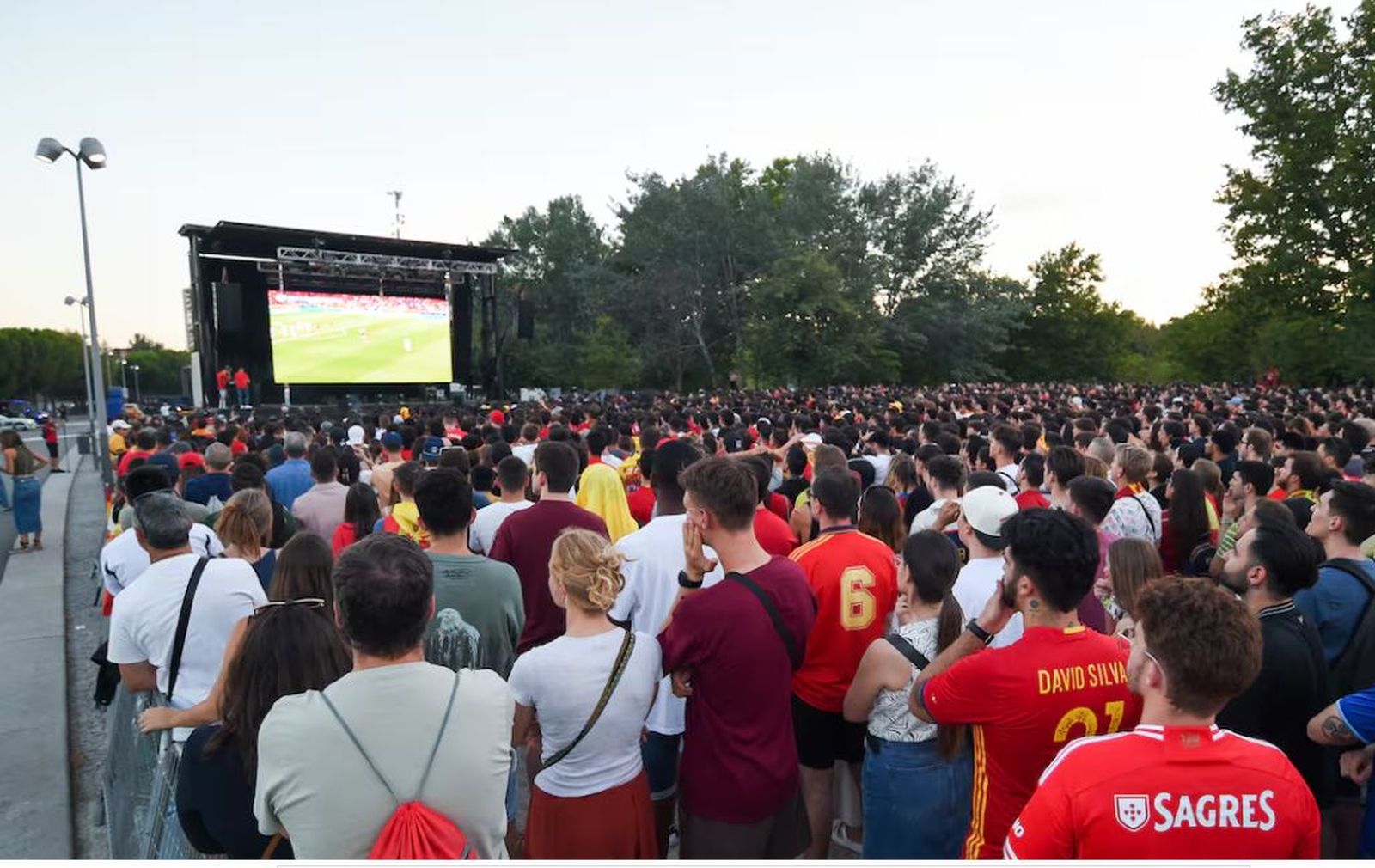 Pantalla gigante en el Parque Berlín