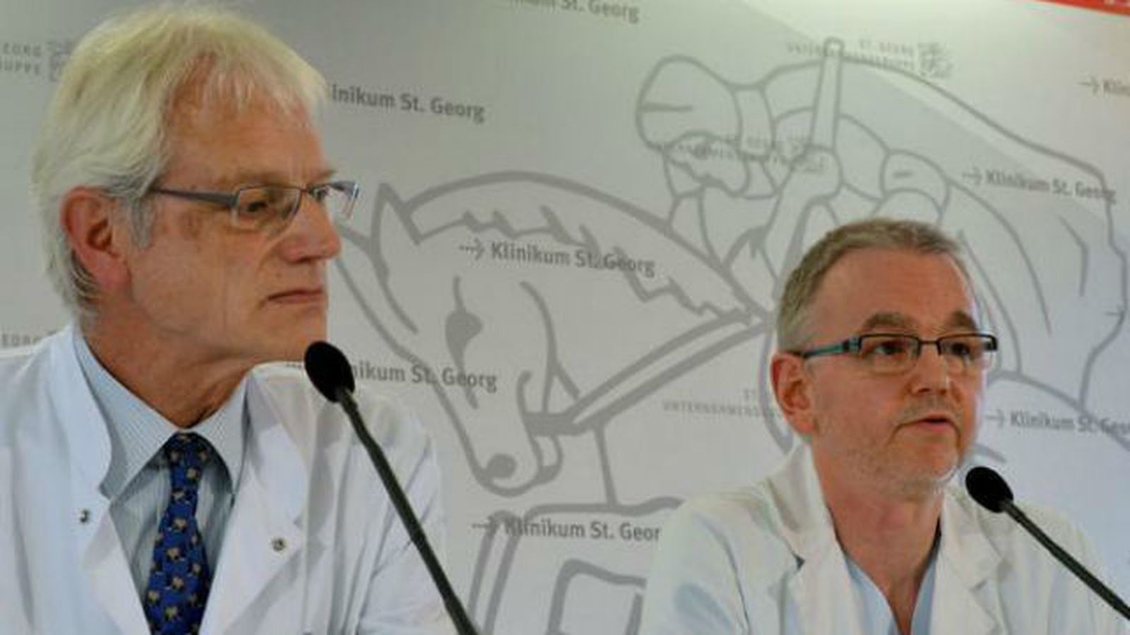 Médicos alemanes