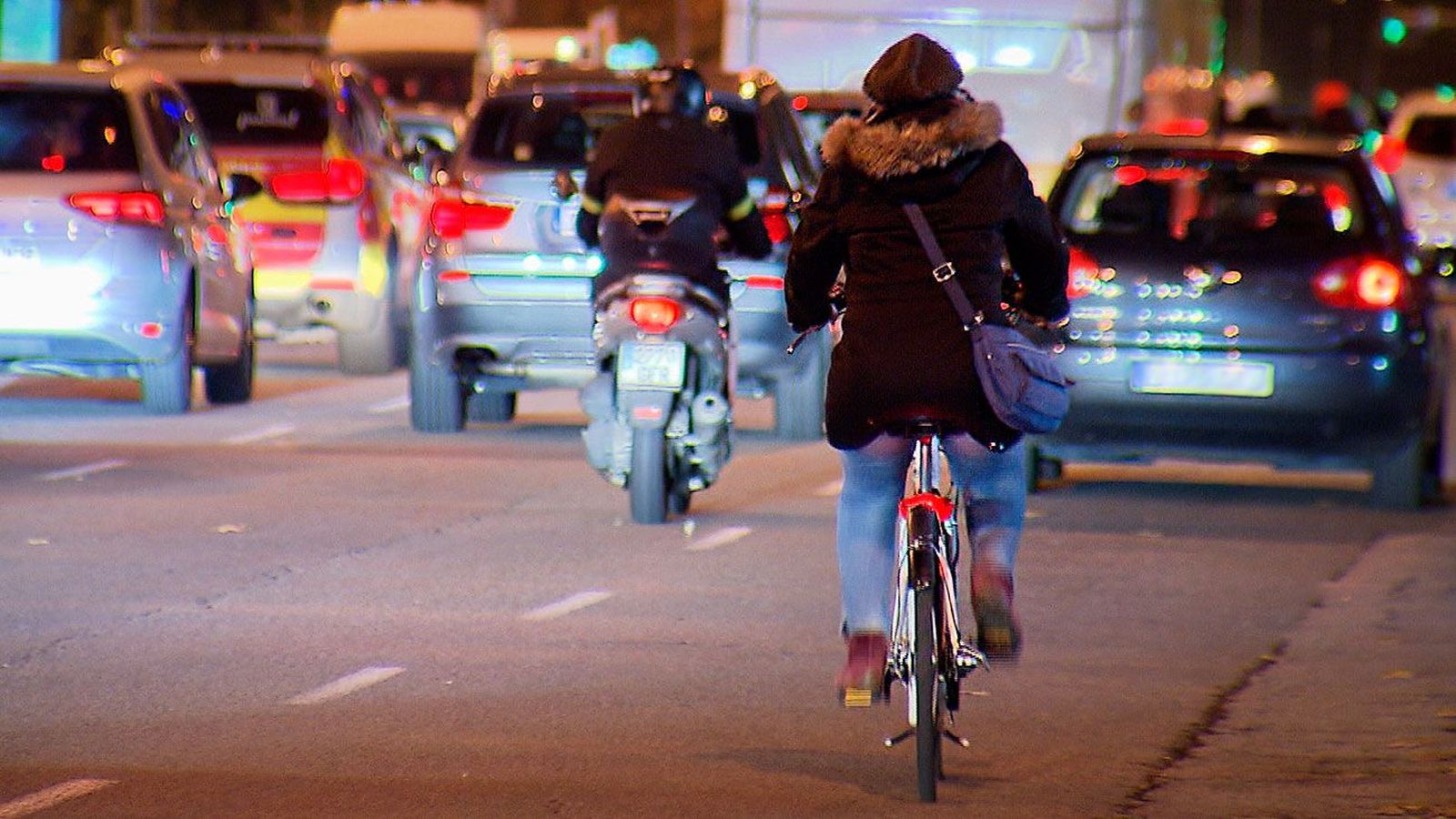 Unanimidad para construir un carril bici segregado en la Castellana