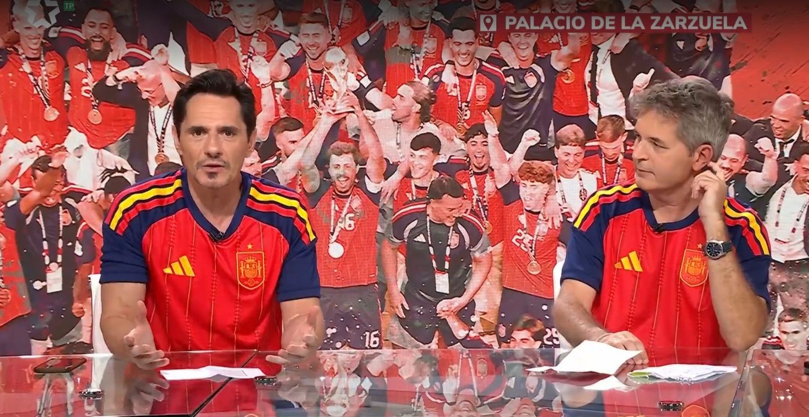 Javier Callejo y Juanma Cueto, en el especial Campeones del Mundo 2026