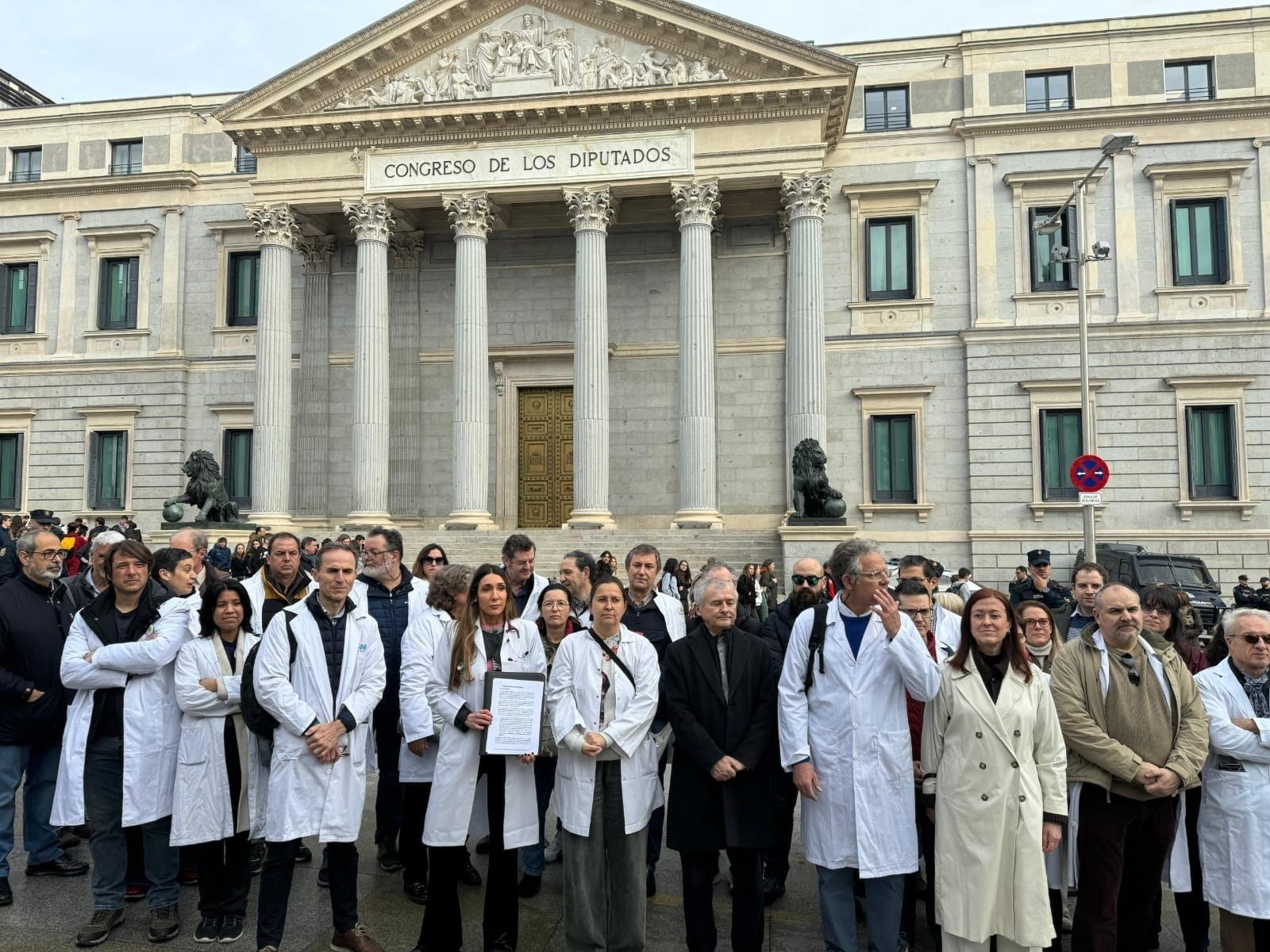 Médicos en una protesta contra el borrador del Estatuto Marco