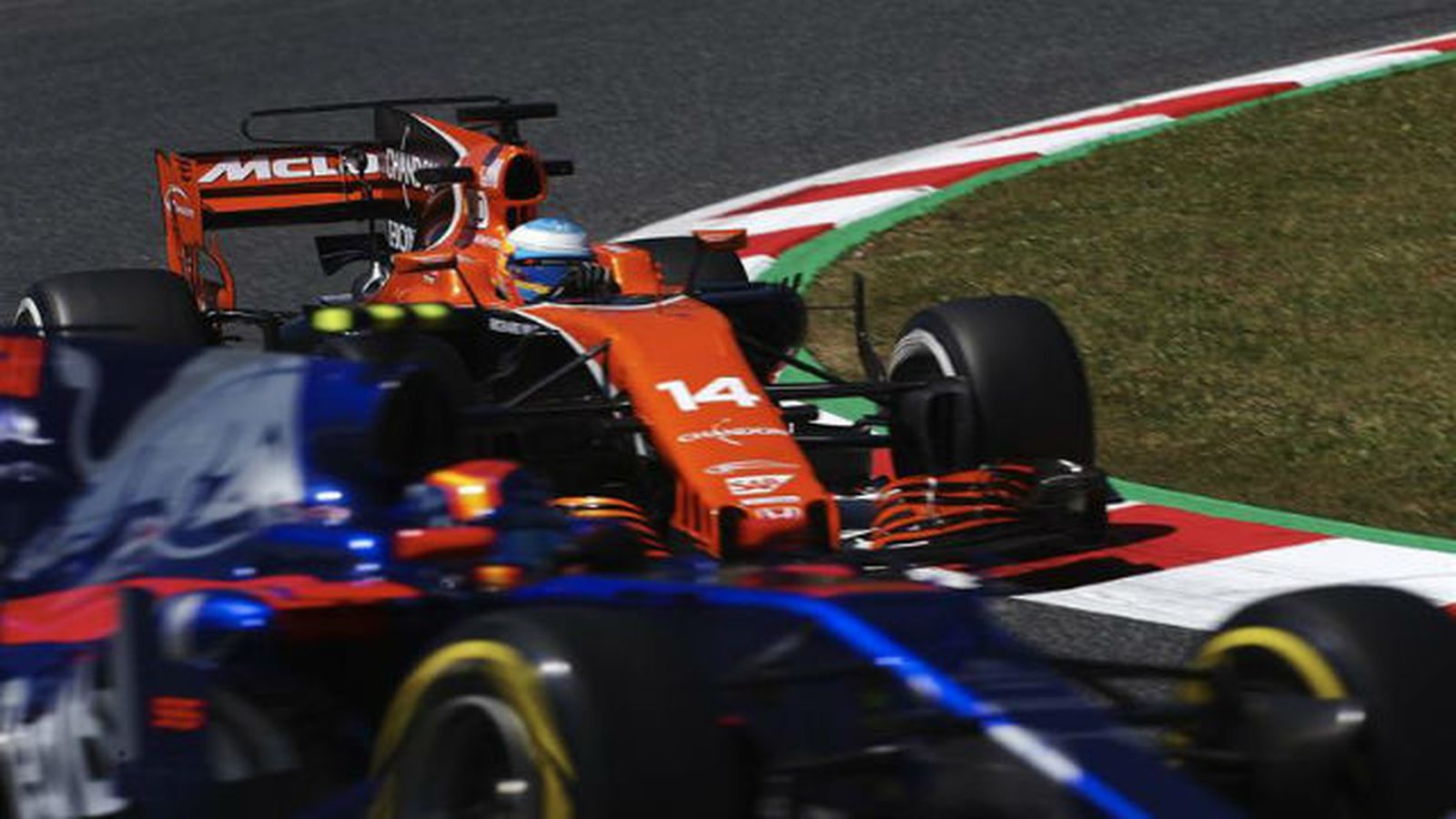 alonso-sainz1405.jpg