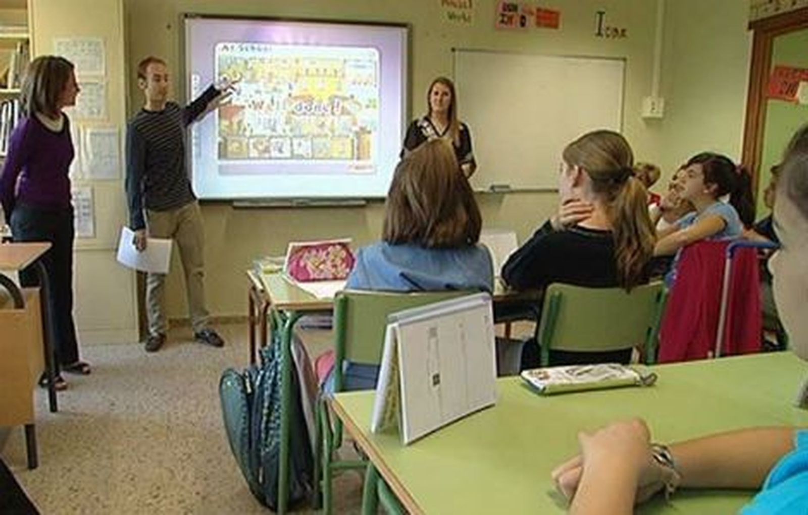 La Comunidad contratará 1.800 nativos para reforzar  el bilingüismo en la enseñanza