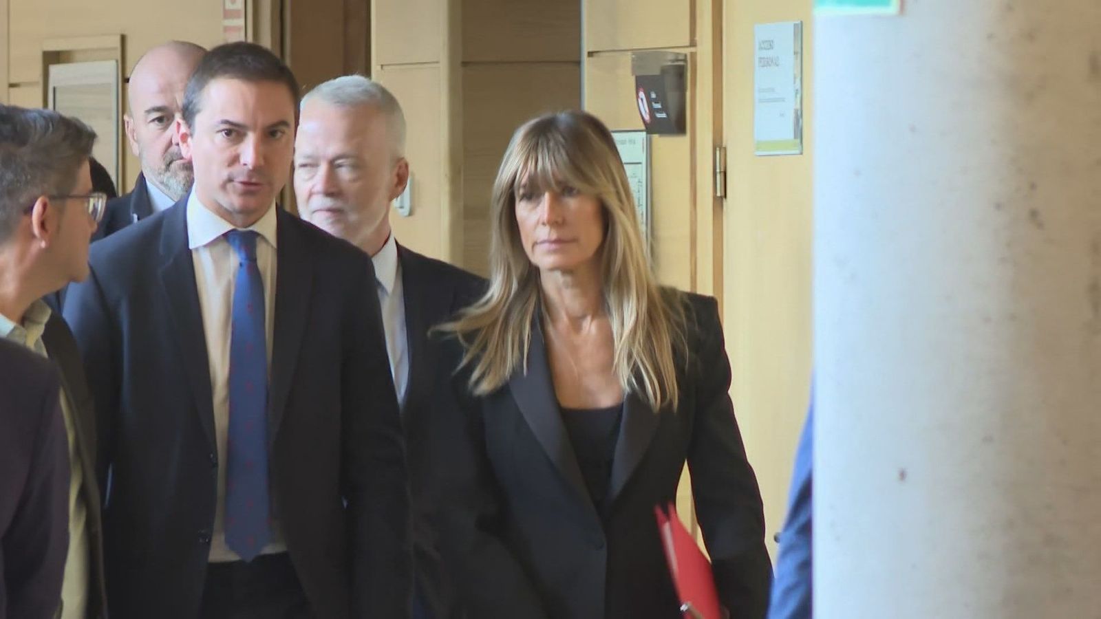 Sánchez baraja poner a Óscar López al frente del PSOE en Madrid en sustitución de Juan Lobato