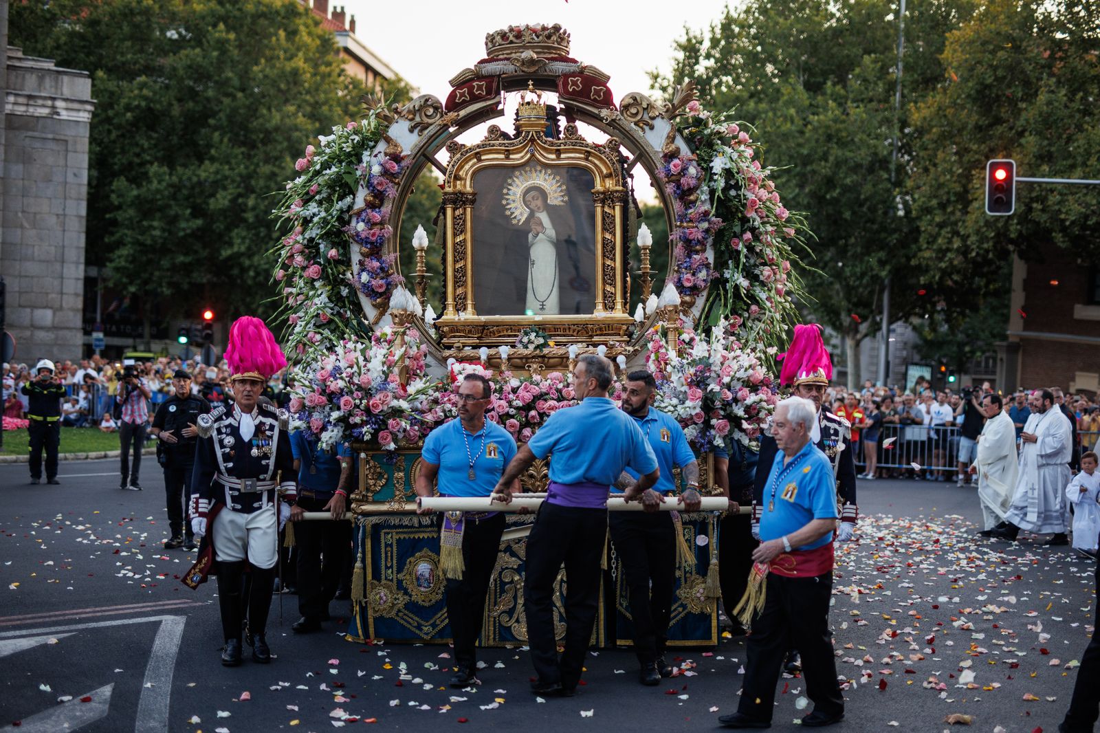 Procesión de la Virgen de la Paloma