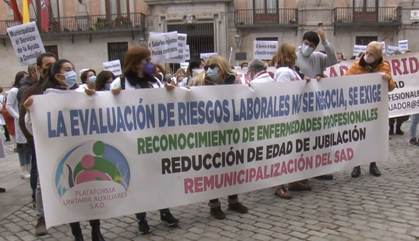 Cientos de cuidadoras domésticas protestan contra la precariedad del sector