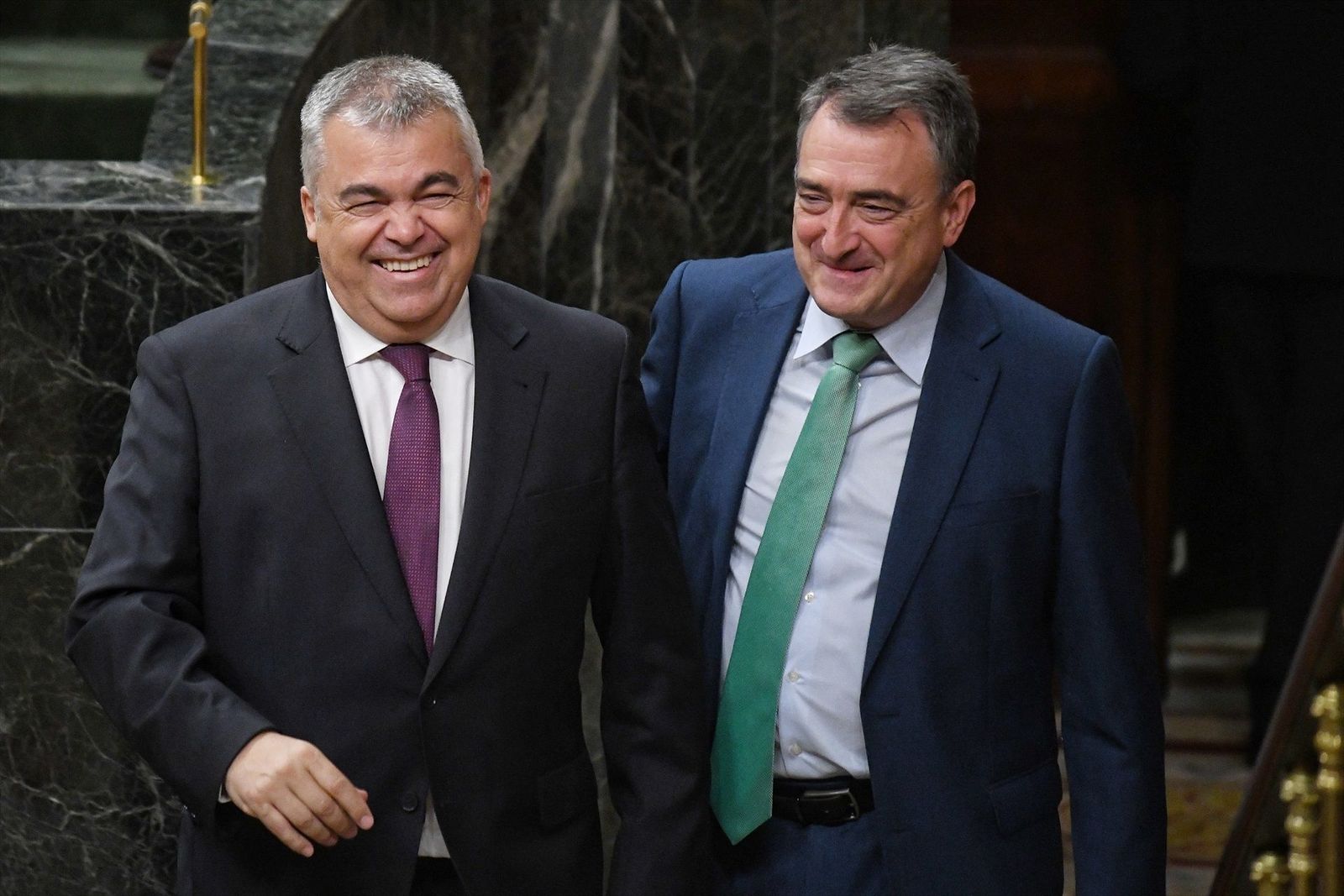 Informaciones vinculan al PNV con la trama de Santos Cerdán en Navarra
