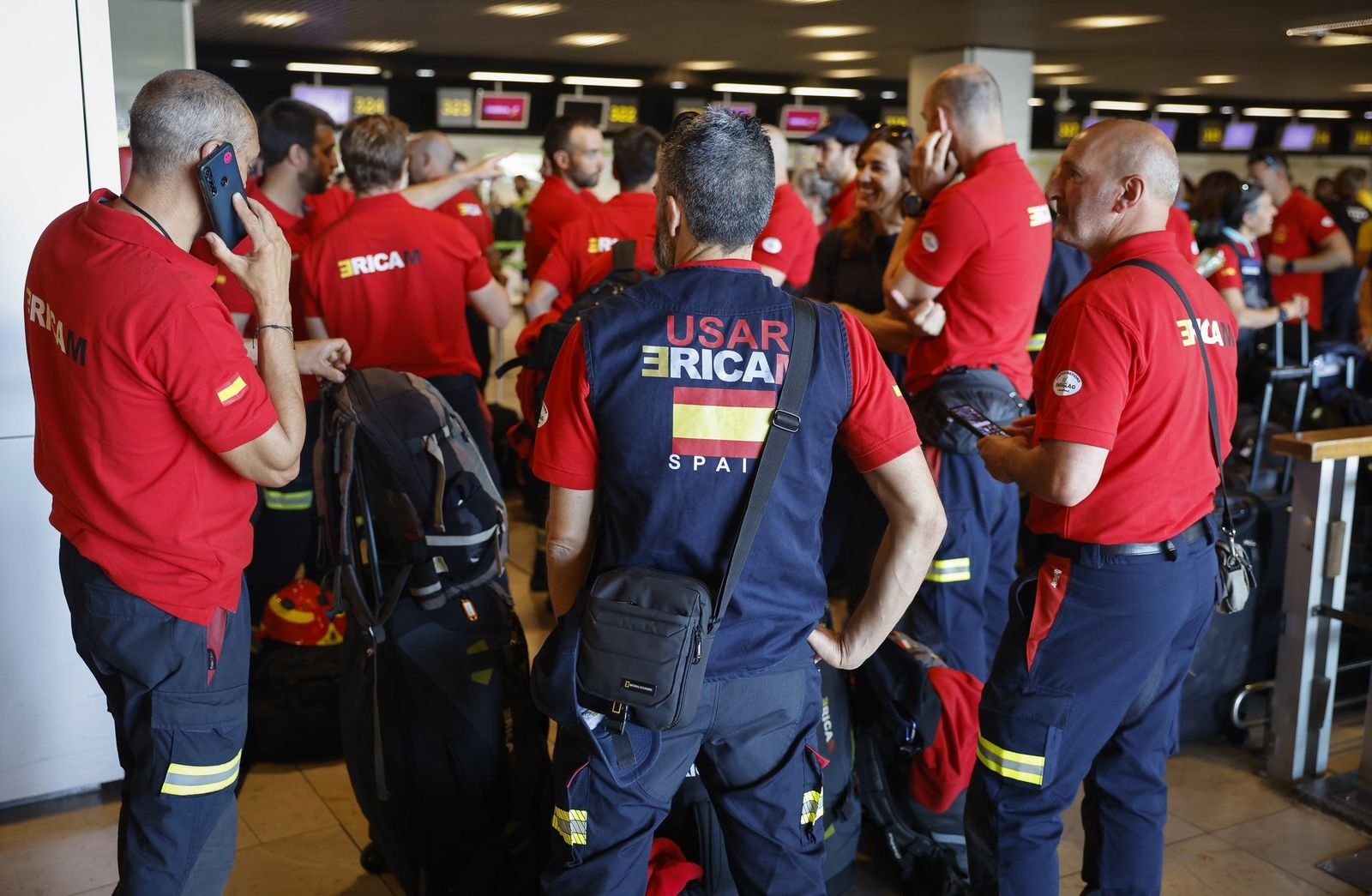 Parten hacia Canadá los bomberos y sanitarios de Madrid