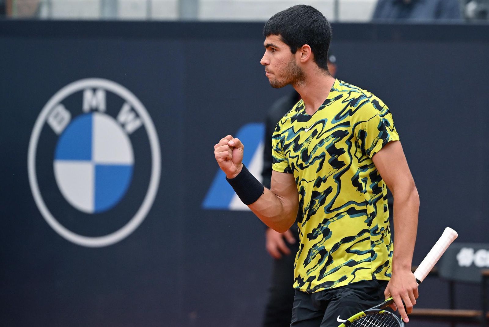 Alcaraz estrena número uno con victoria ante Ramos en Roma