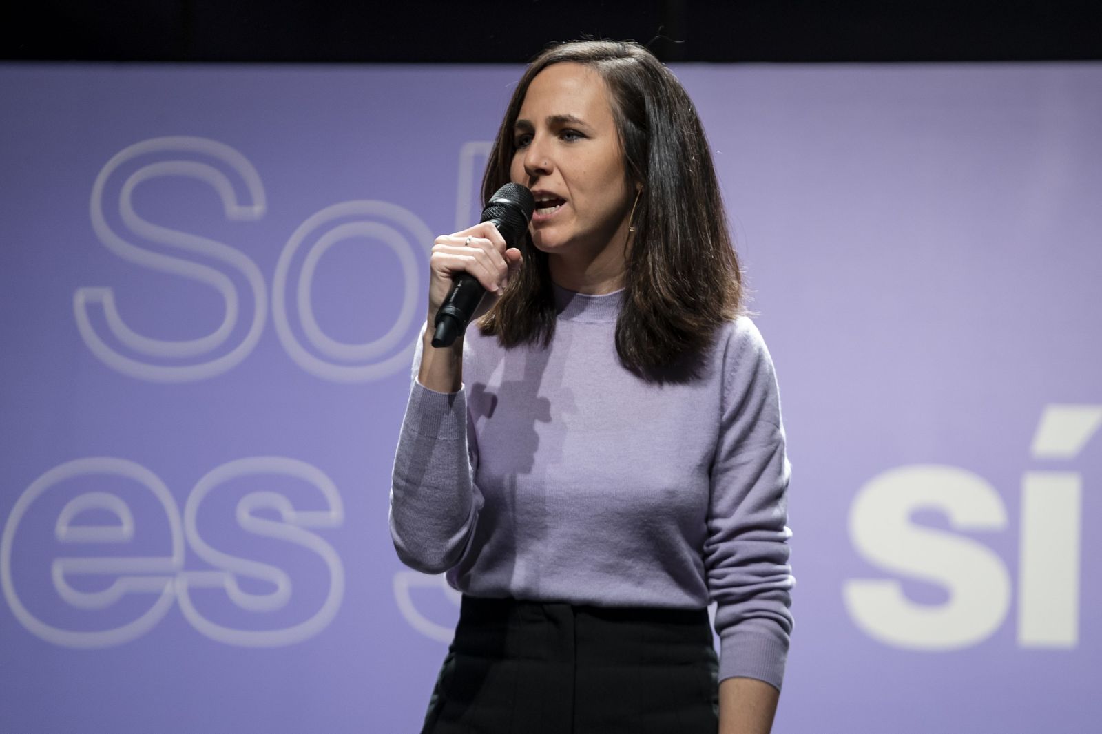 Crece la brecha en el Gobierno por la ley del sí es sí y Podemos arremete contra Pilar Llop