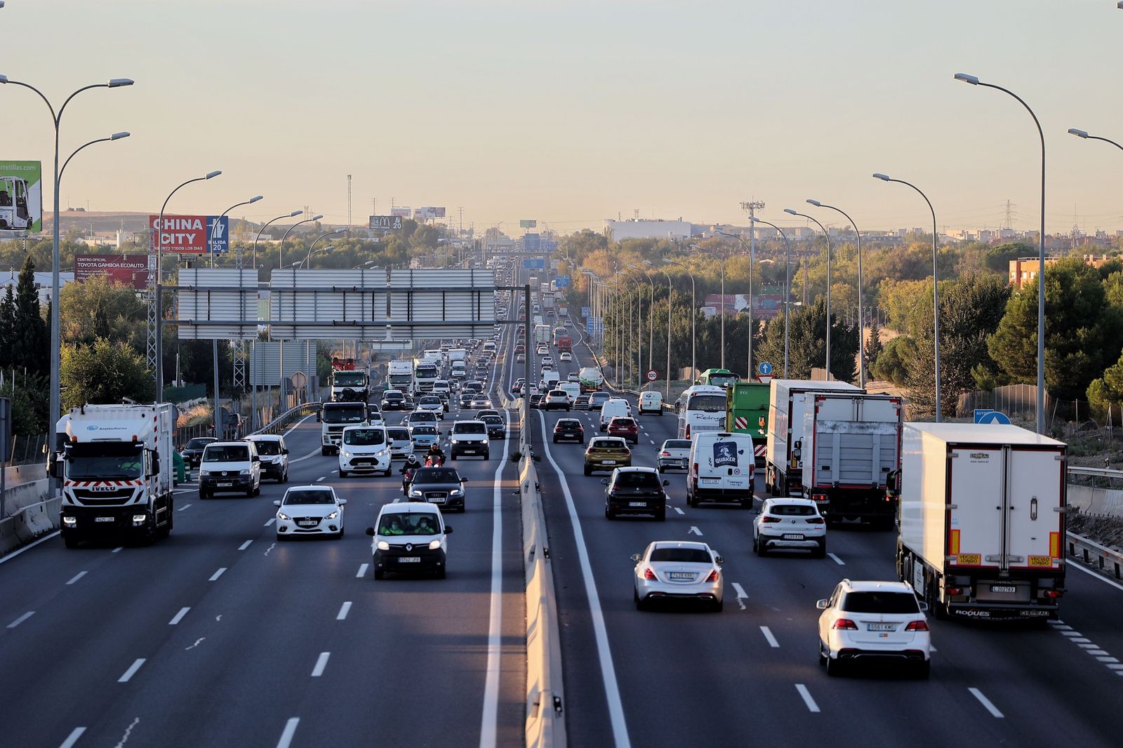 Las distracciones al volante, causa de cientos de accidentes mortales
