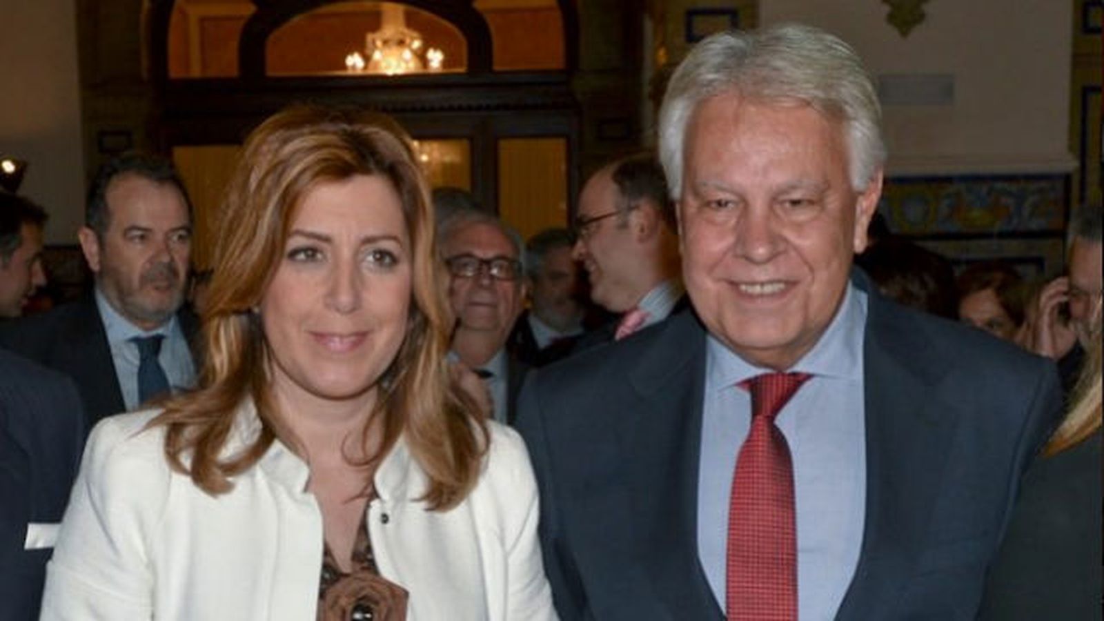 Felipe González ve a Susana Díaz con "fuerza" para liderar  el PSOE, pero evita apoyarla porque "la fastidiaría"