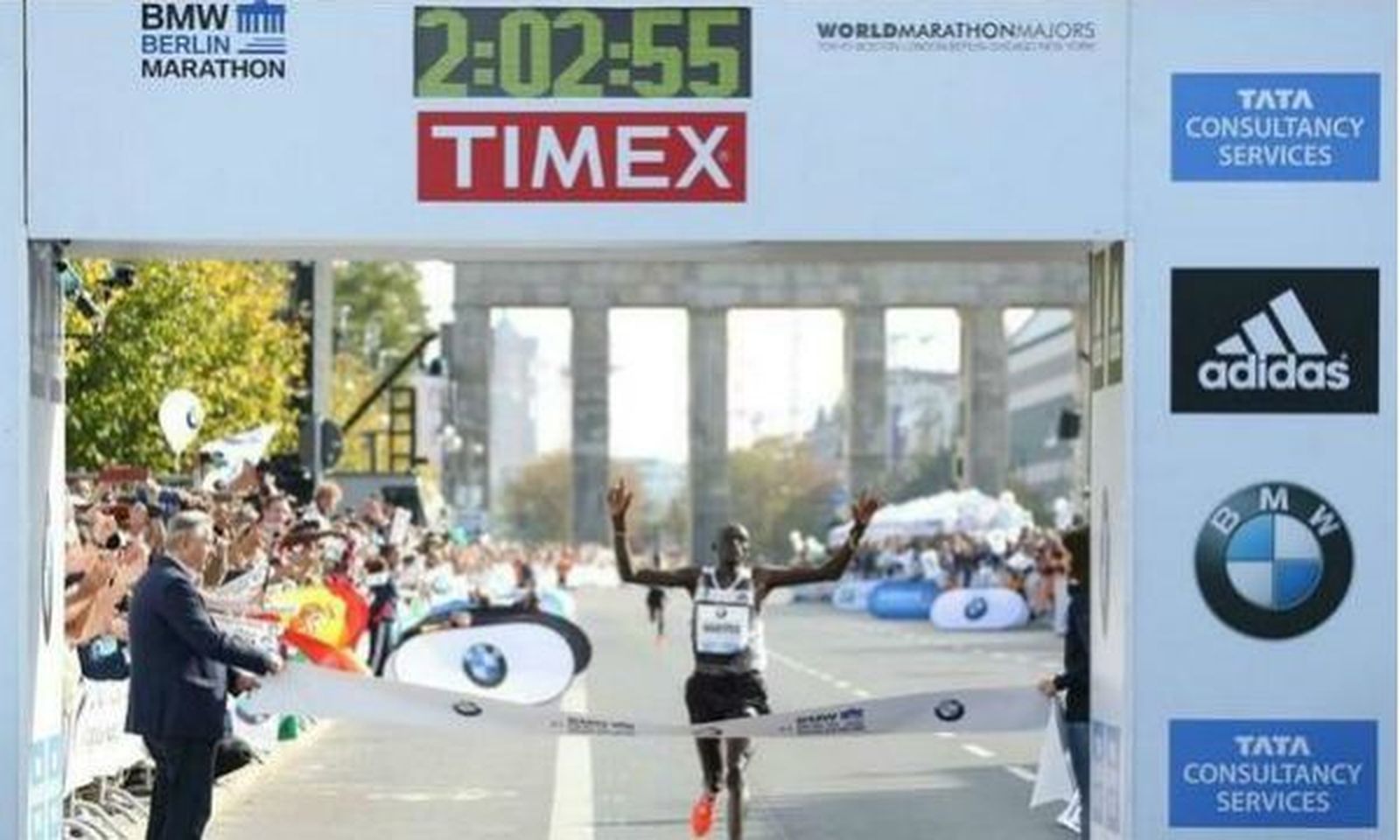 Kimetto rompe en Berlín el récord mundial de maratón (2h.02:57)
