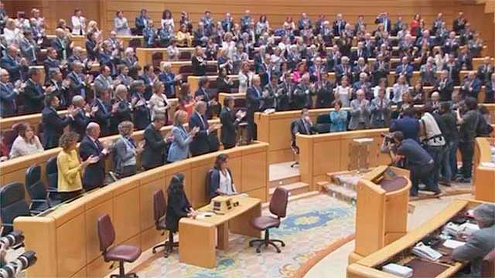 Senadores en el pleno en el que convalidaron la aprobaciónd el artículo 155 de la Constitución
