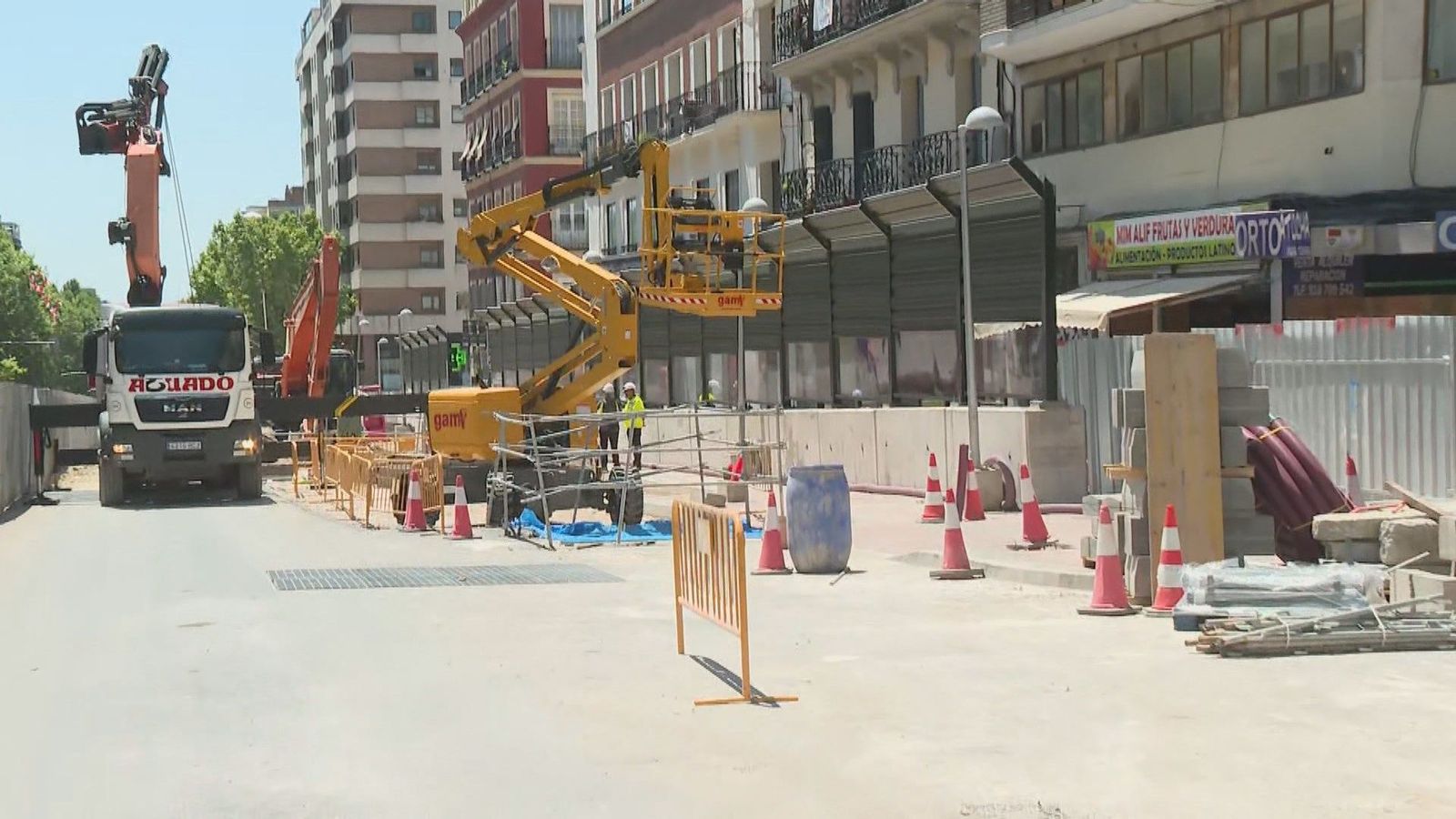 Nuevas pantallas en Delicias por las obras de la L11