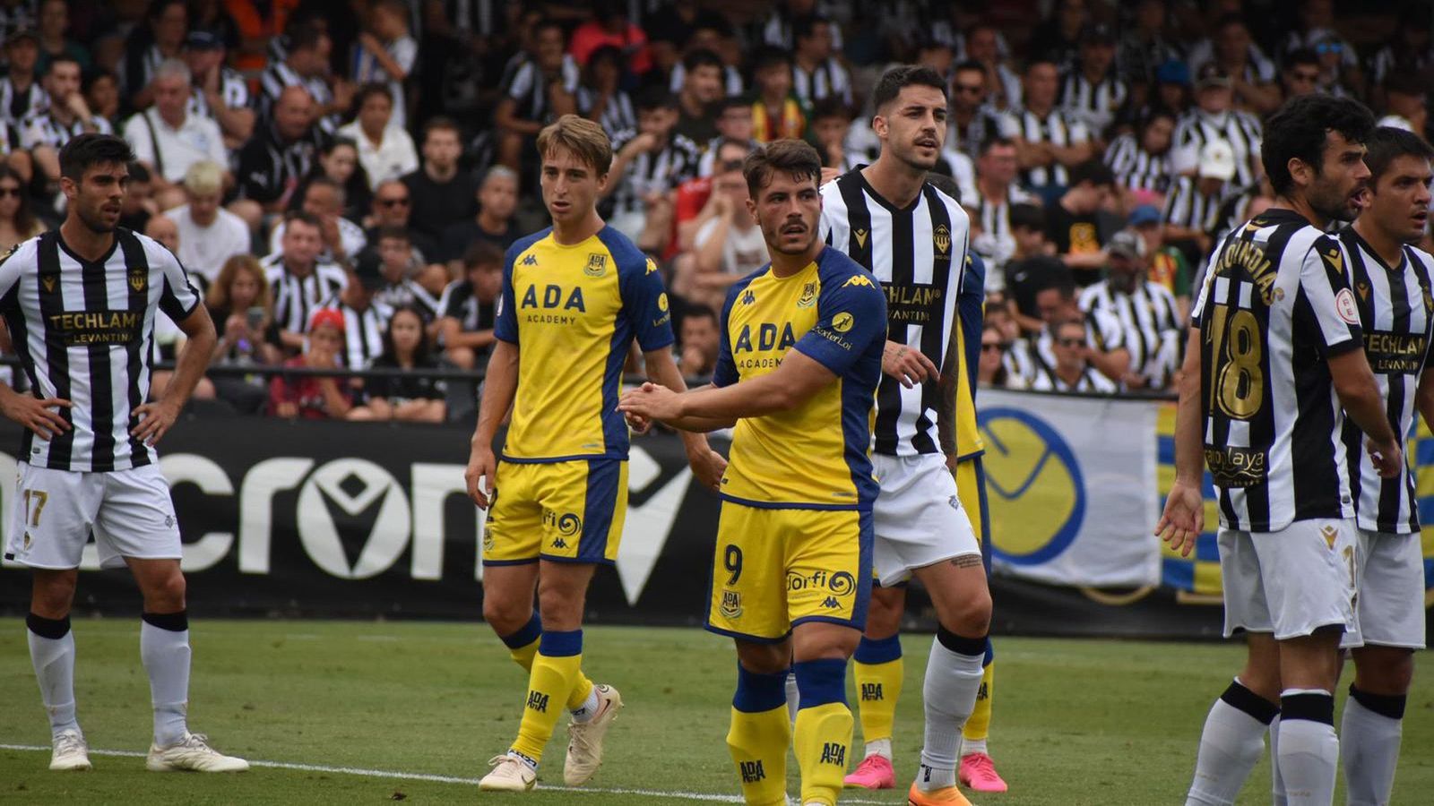 El Alcorcón no remata al Castellón y se jugará el ascenso en Santo Domingo