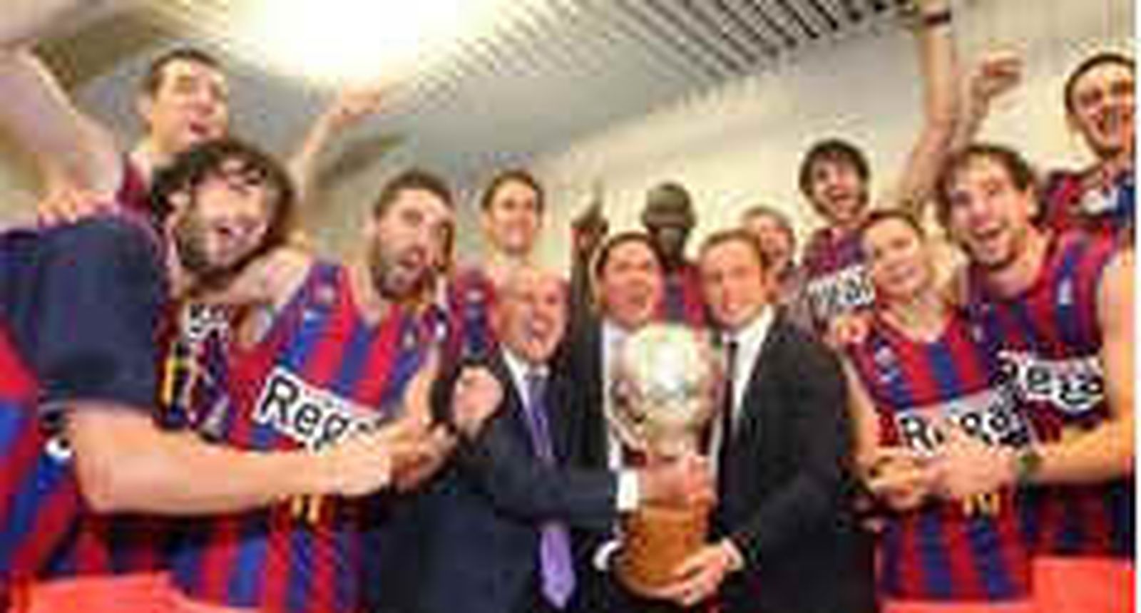 El Barcelona celebra la Liga en el Palau Blaugrana