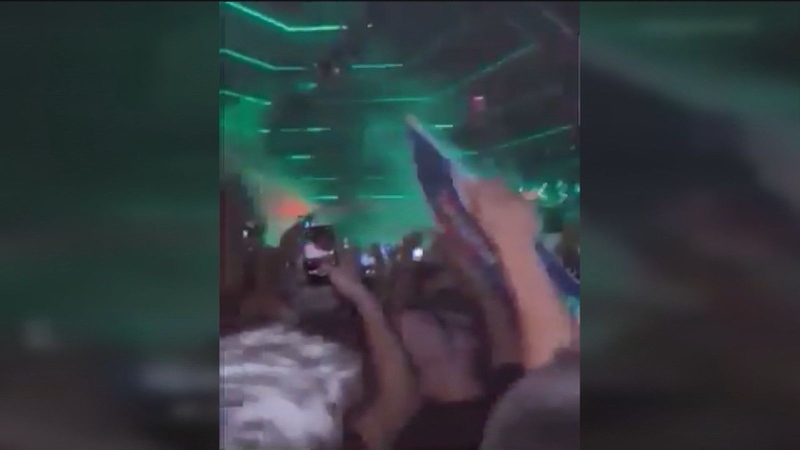 Nuevas imágenes de una fiesta multitudinaria y sin medidas de seguridad en una conocida discoteca de Madrid