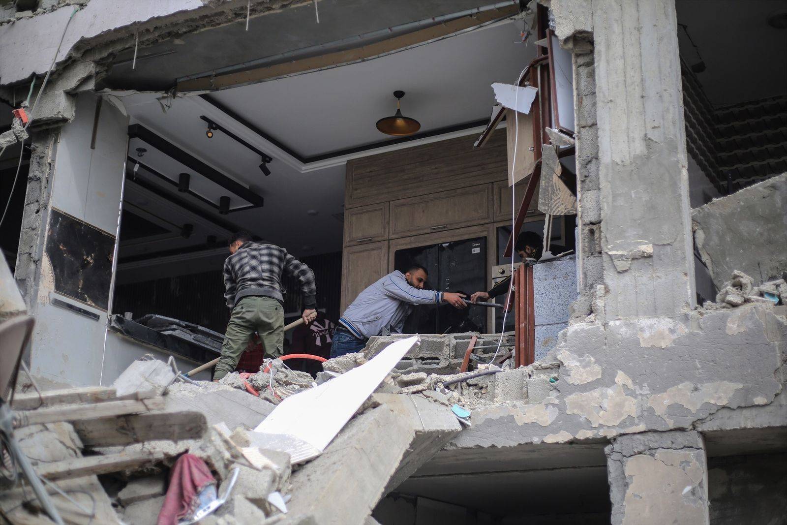 El Ejército israelí asegura haber matado "a unos 40 terroristas" en sur de Gaza