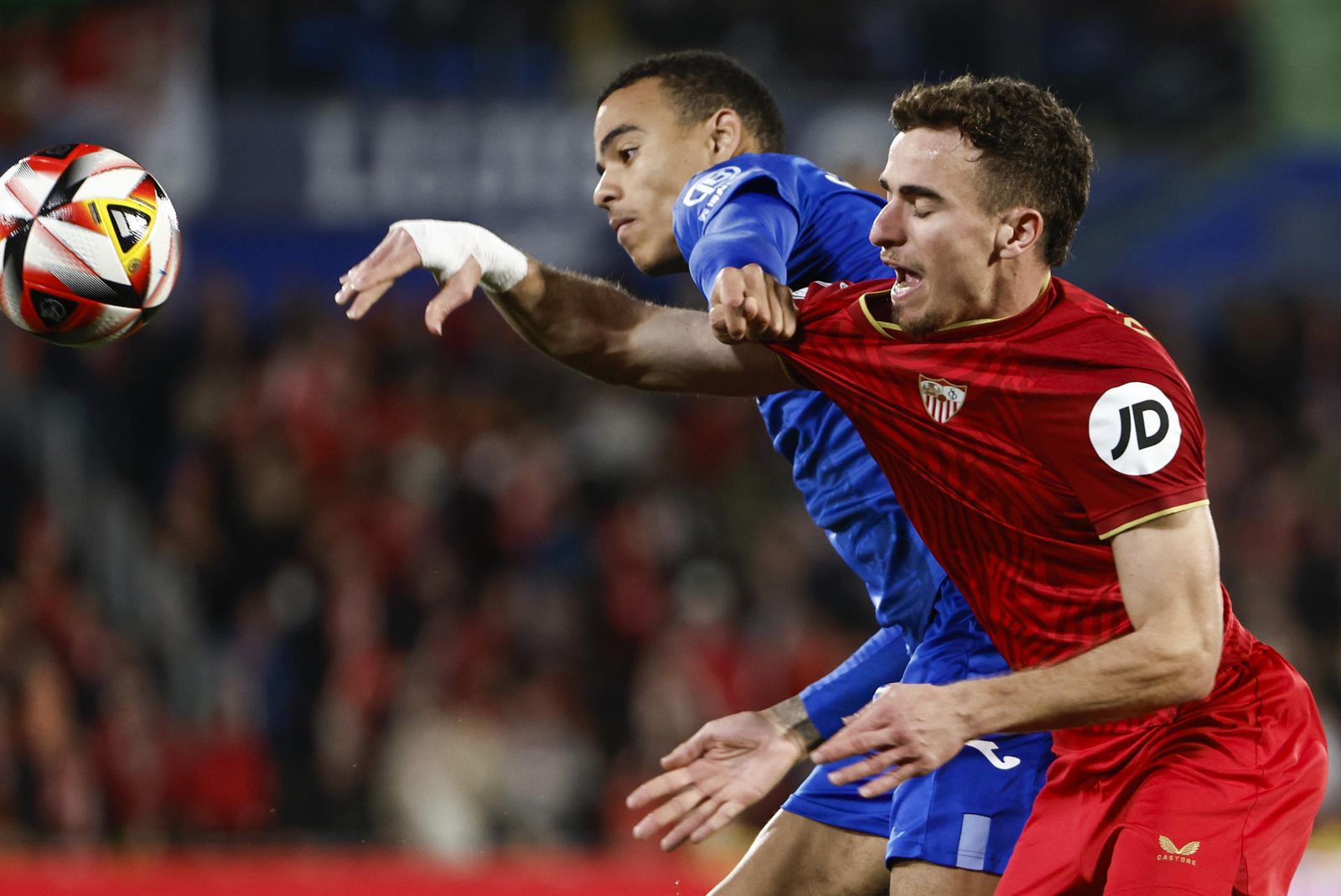 Greenwood ante el Sevilla