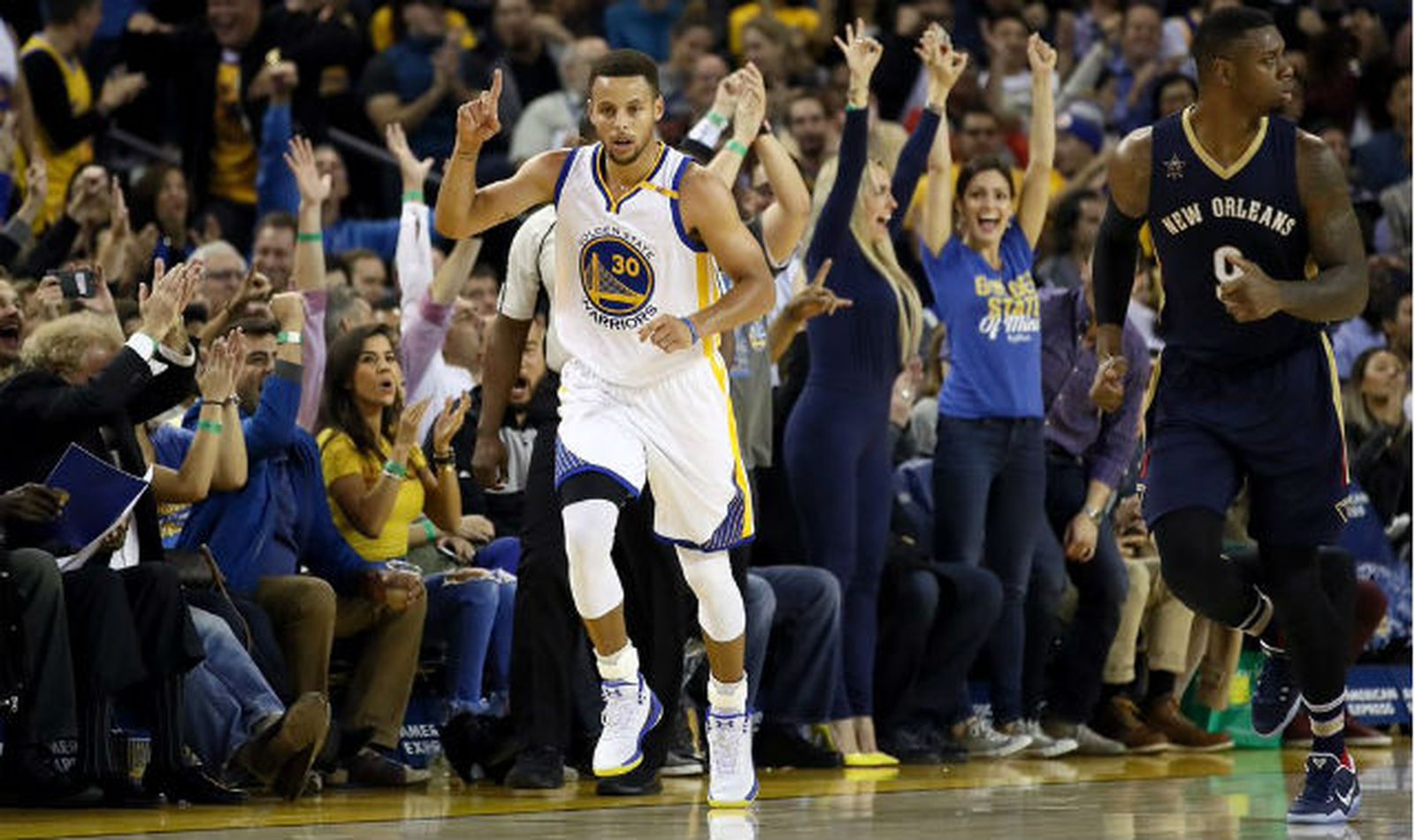 curry0811_2.jpg