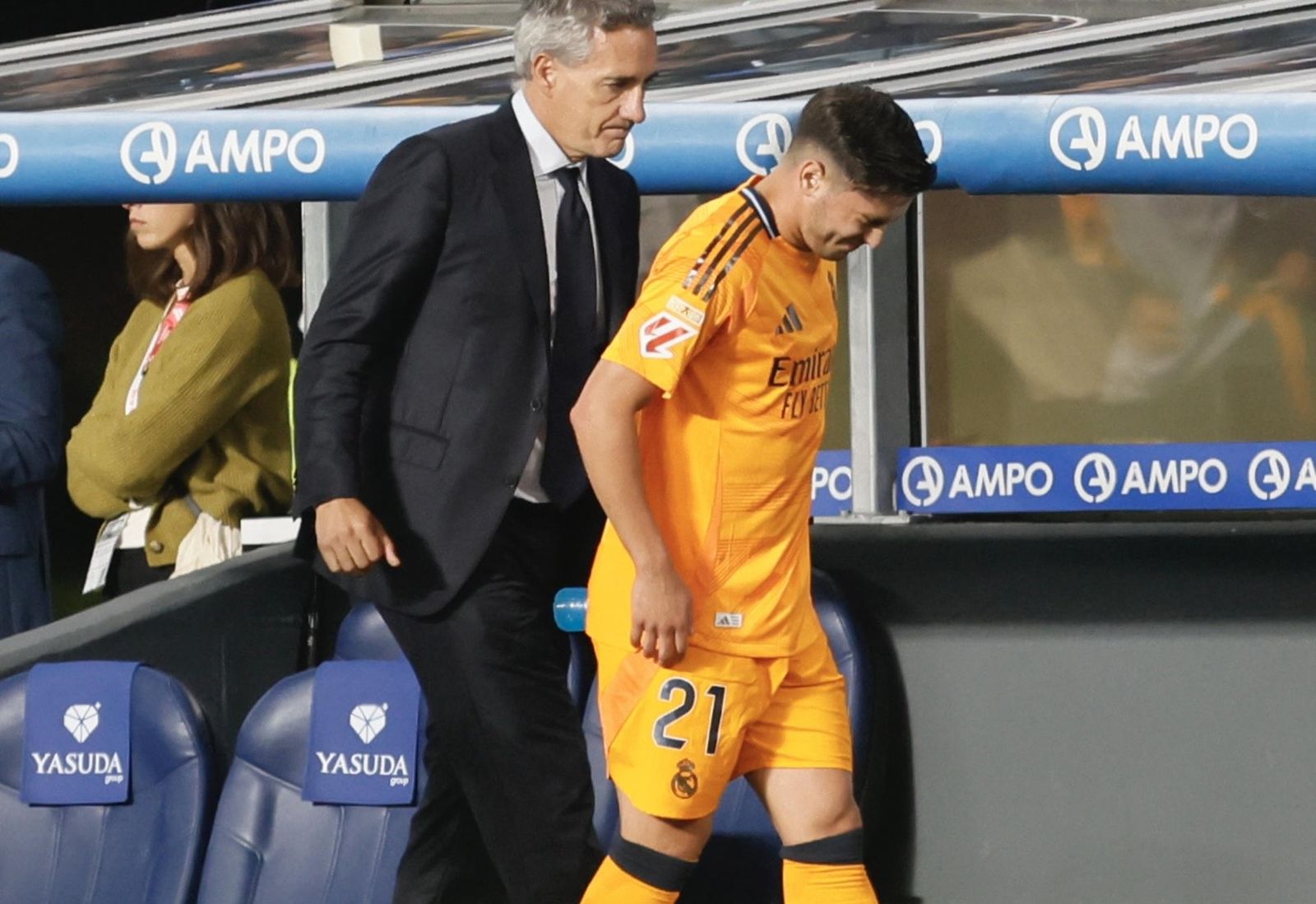Brahim Díaz se retira lesionado en Anoeta