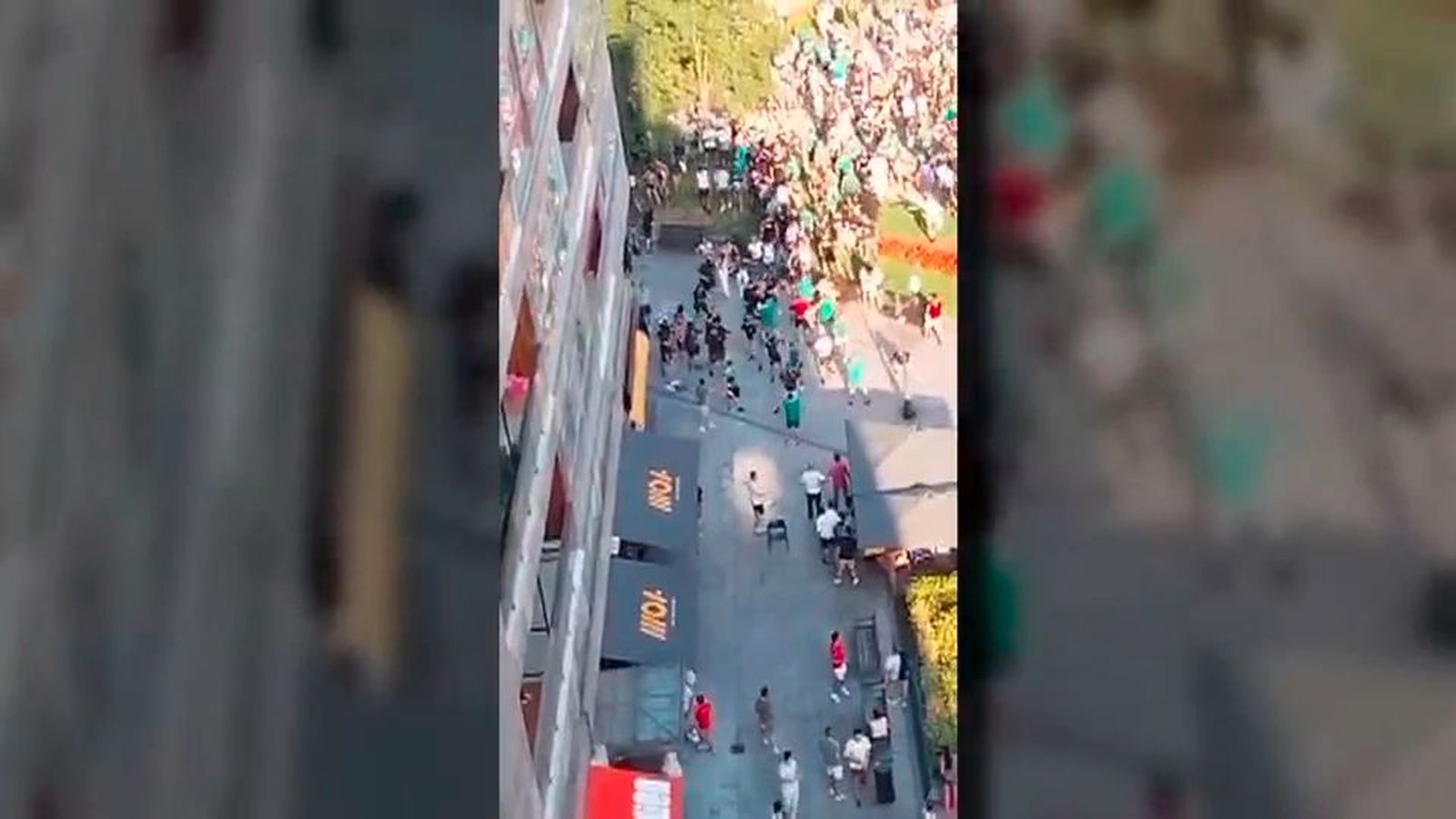 Salen a la luz nuevas imágenes del acoso a aficionados de la Selección española en el País Vasco durante la final del Mundial