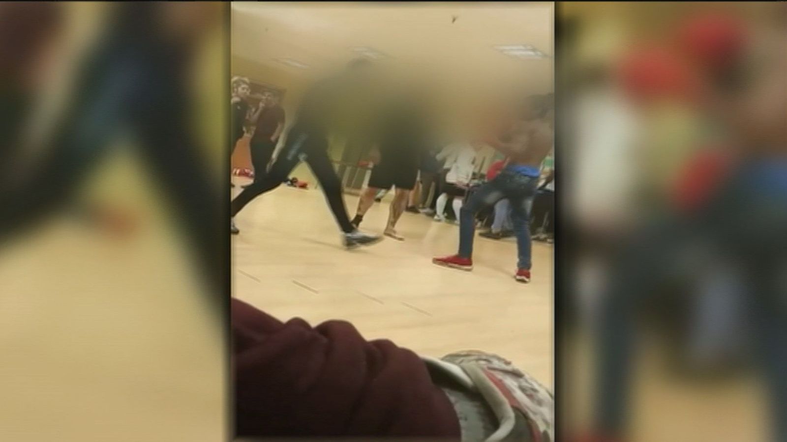 Menores reciben clases de boxeo sin elementos de protección en San Cristóbal de los Ángeles