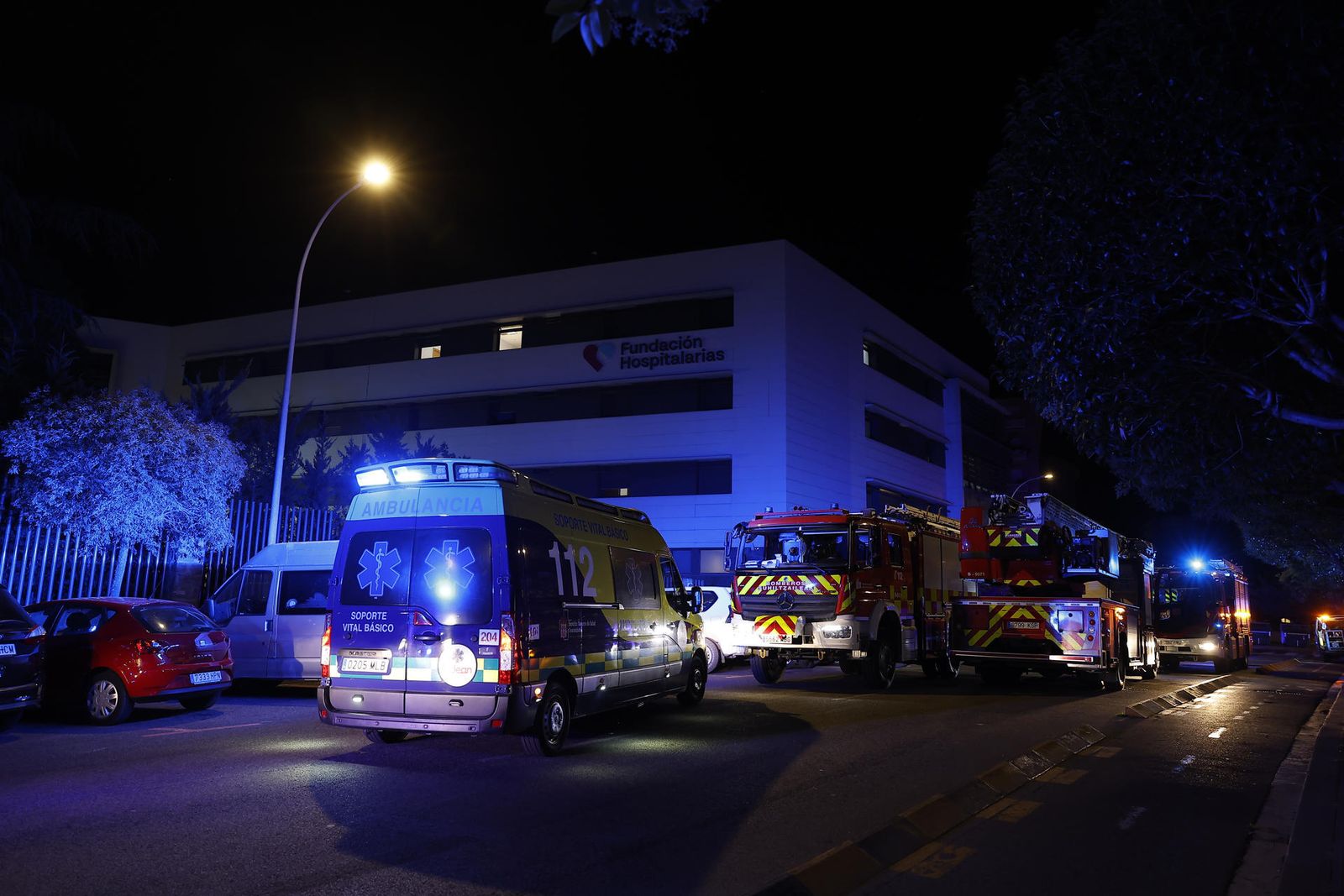 Fallece una persona y 18 resultan heridas en el incendio en una residencia de Pamplona