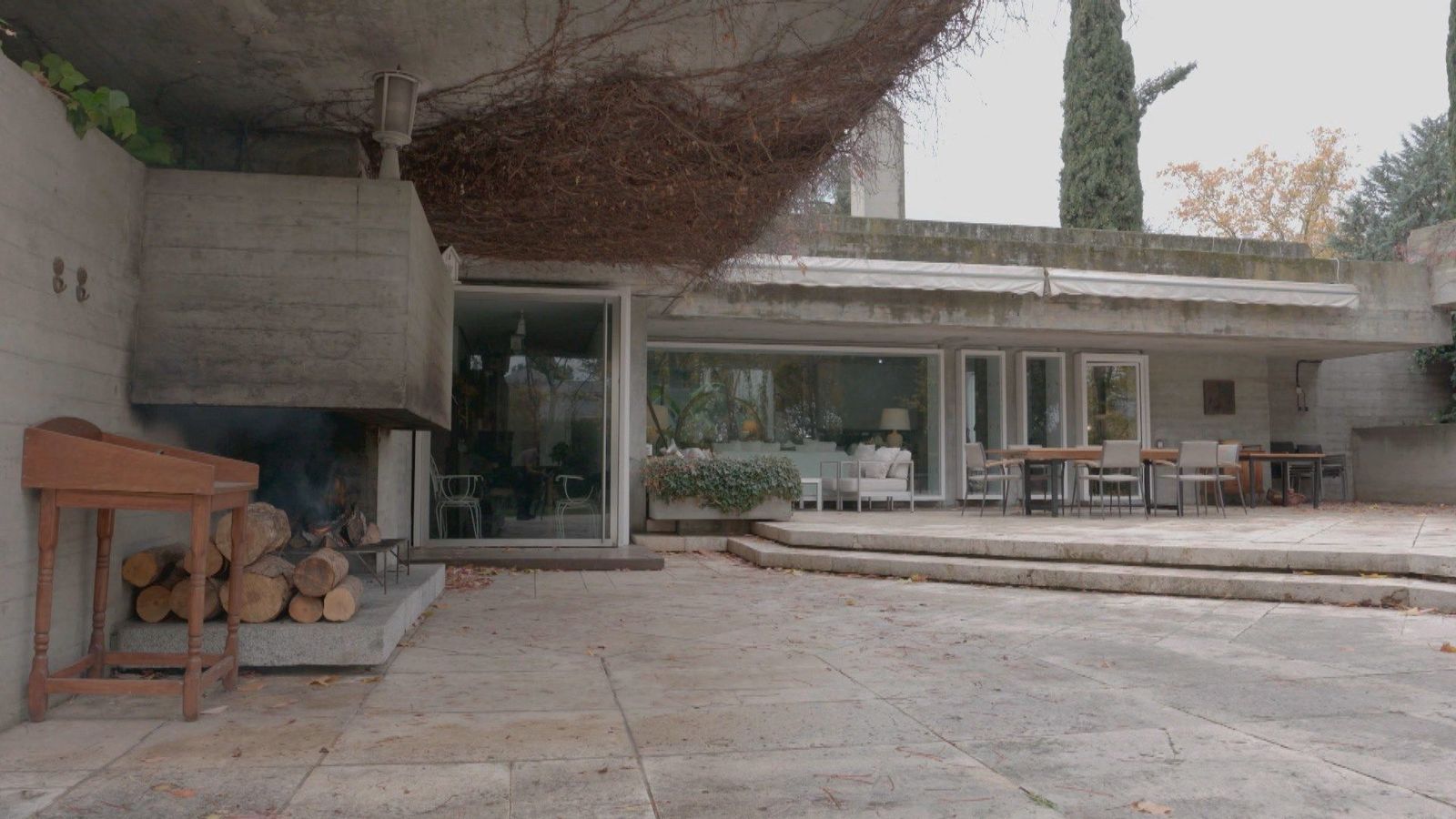 Casa Carvajal: La espectacular vivienda brutalista que ha sido plató de cine