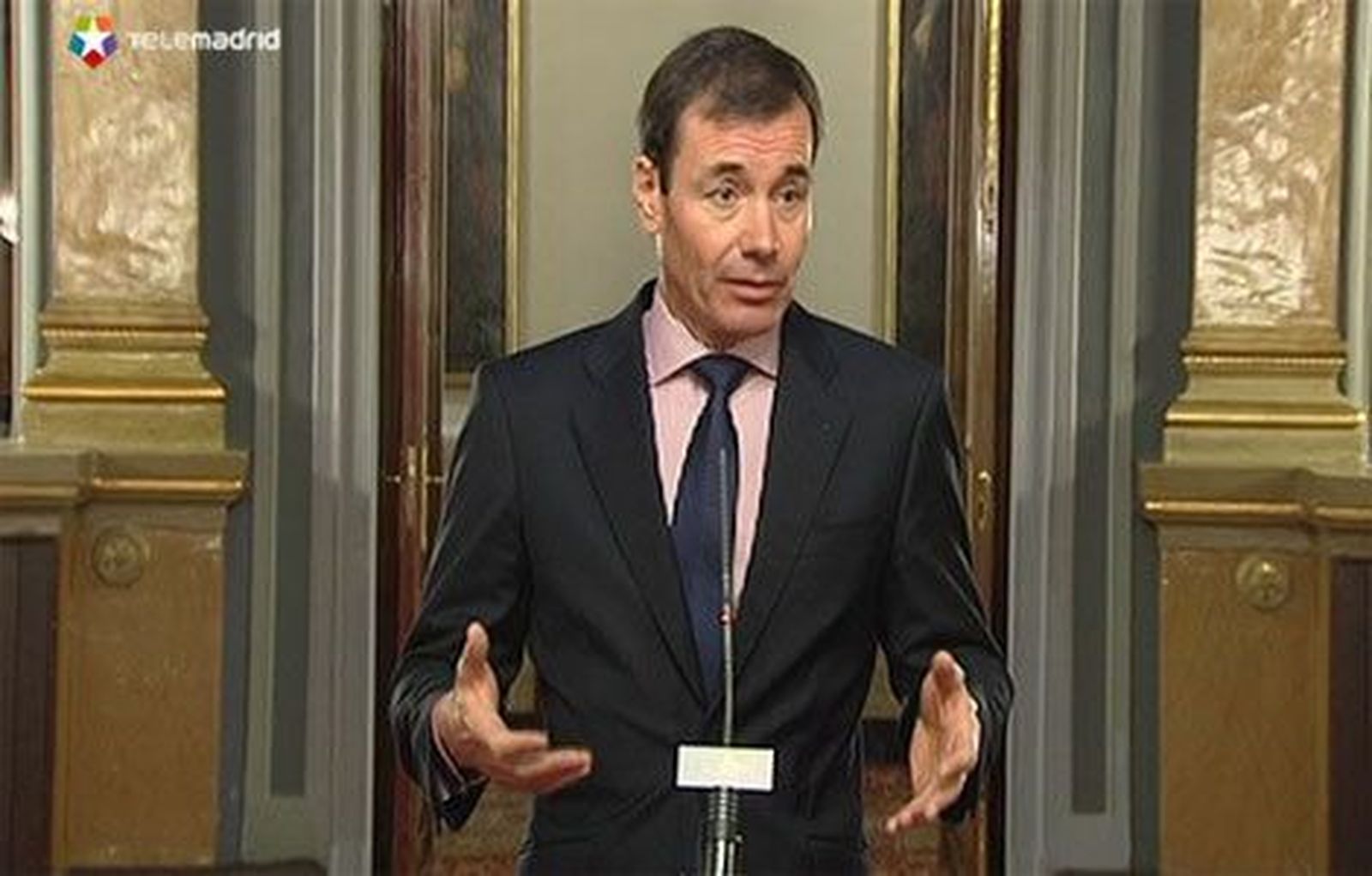 El Grupo del PSOE en el Congreso urge a Gómez a que sus consejeros dejen órganos pactados con el PP