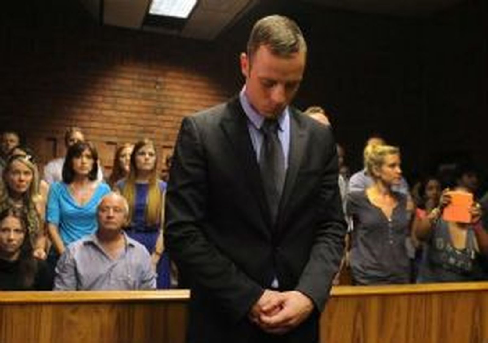 Pistorius es declarado "no culpable" del delito de asesinato