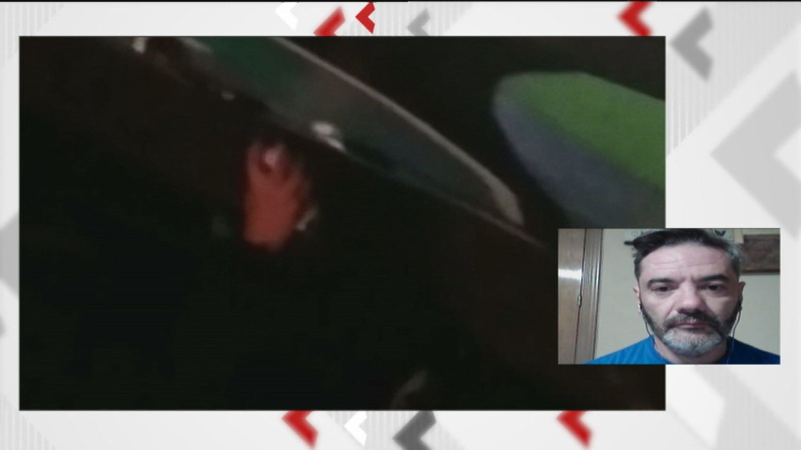 Unos grafiteros paran el convoy del Metro entre Pacífico y Méndez Álvaro, lo pintarrajean e insultan a los viajeros