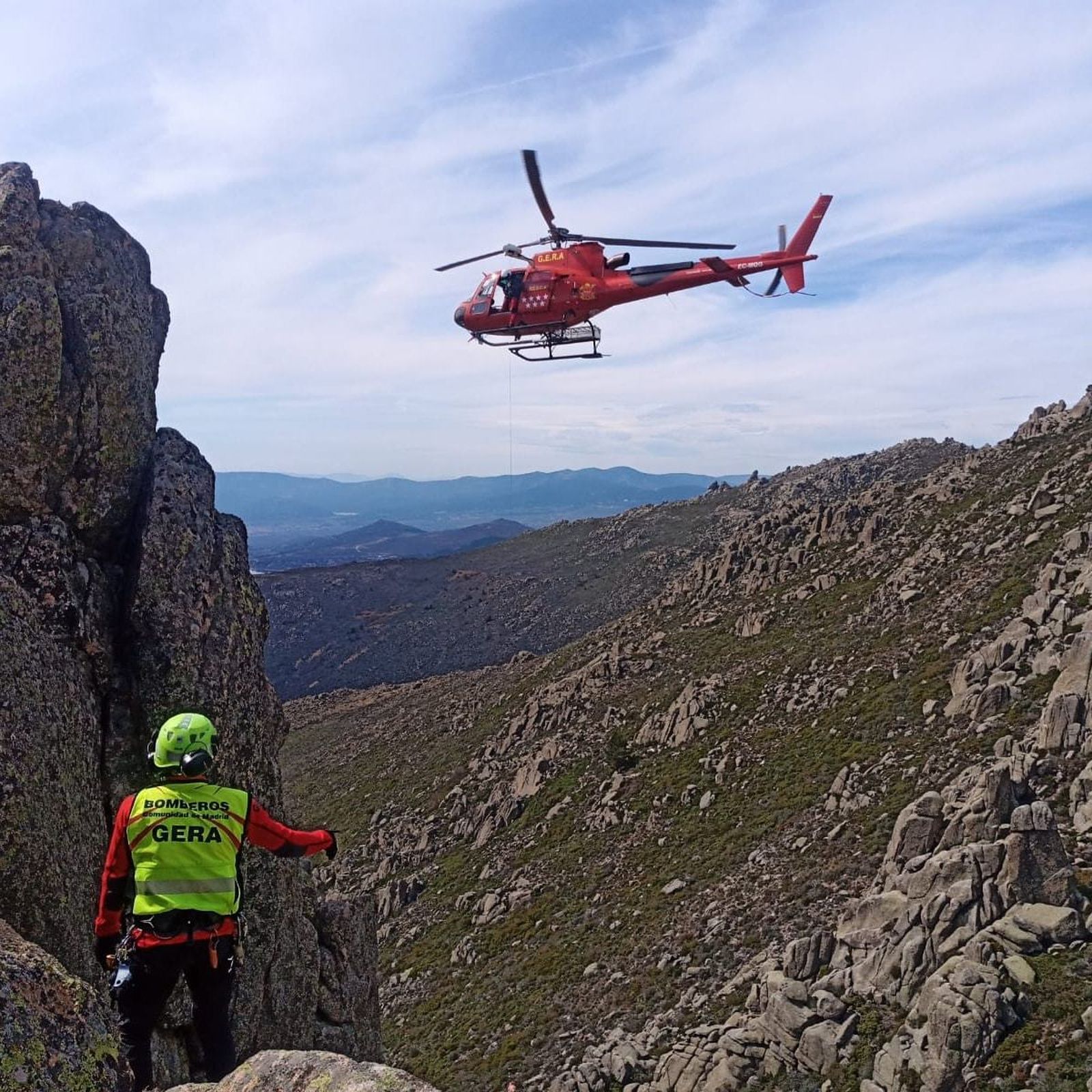 Helicóptero de los GERA