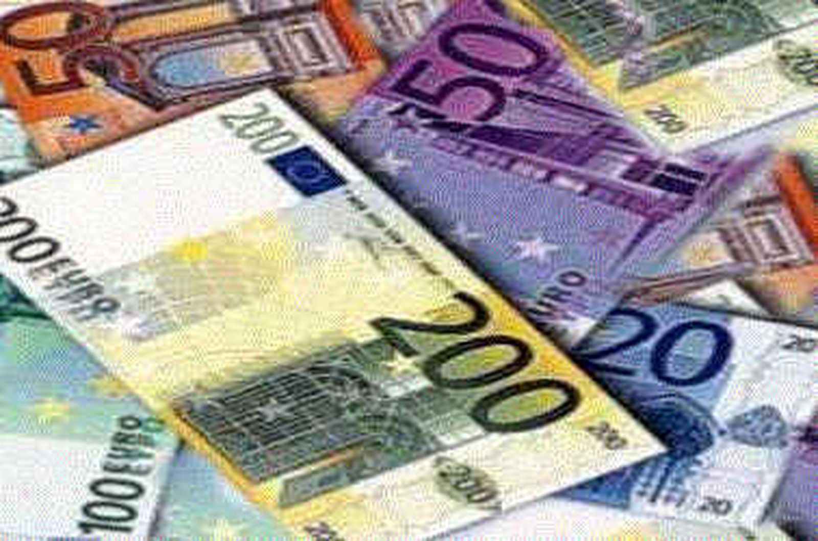 Cae una banda que blanqueaba dinero con envíos fraccionados desde locutorios