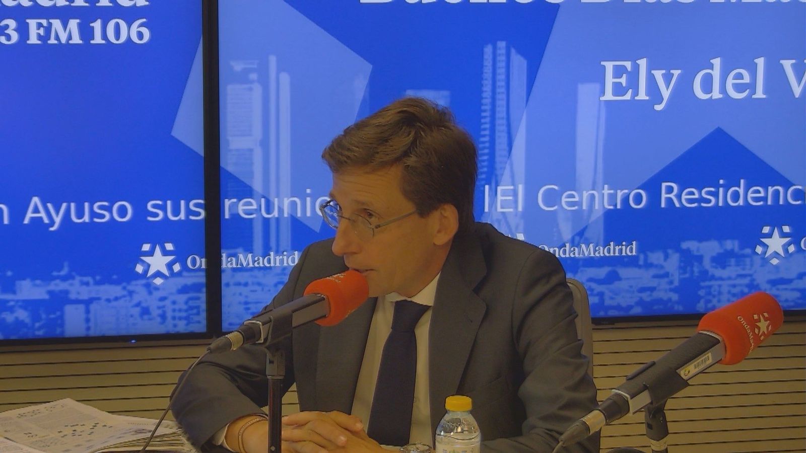 Almeida: “Sánchez está dispuesto a pagar el peaje que le pide Puigdemont, que es romper España"