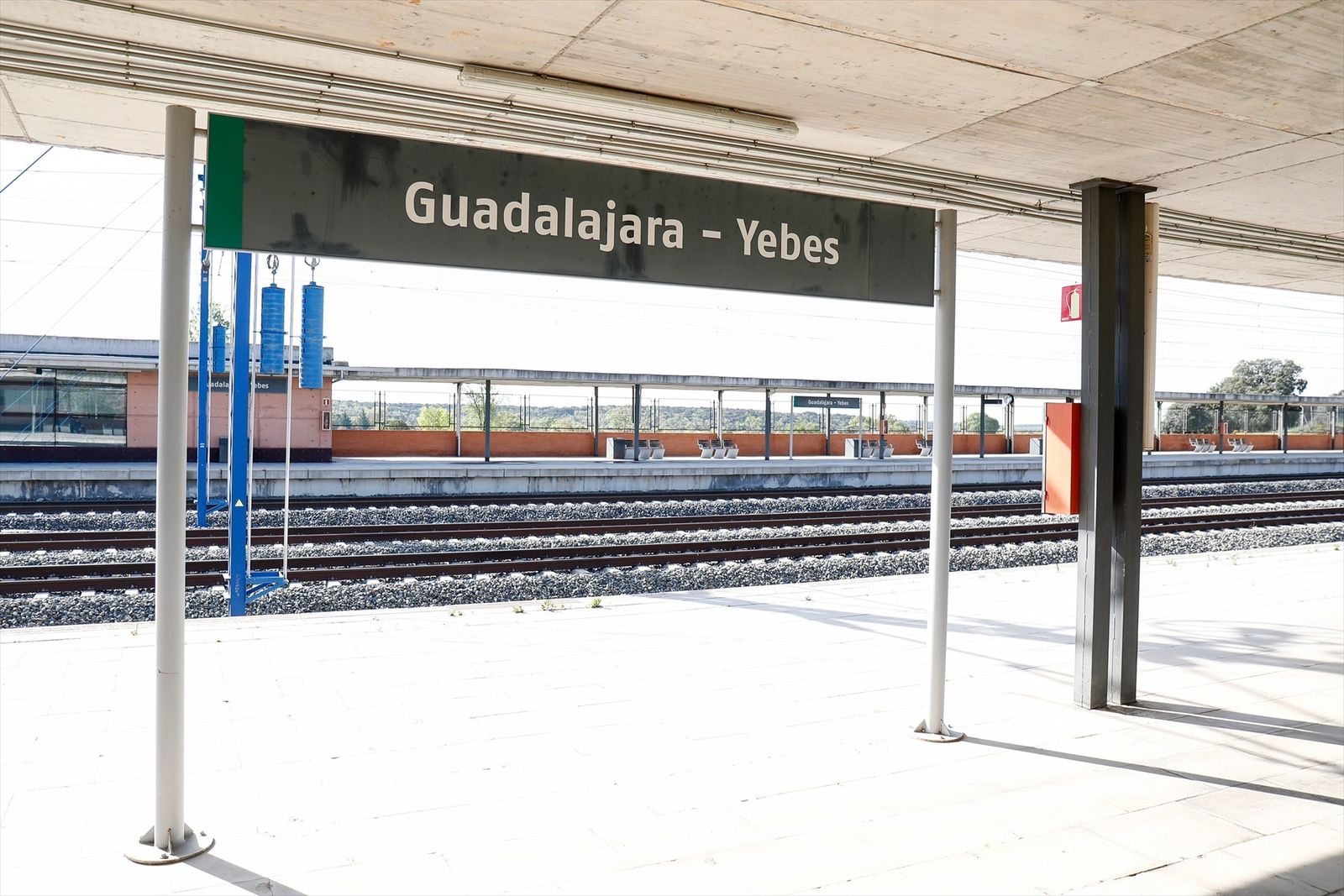 Andén de la estación de tren de  Guadalajara-Yebes