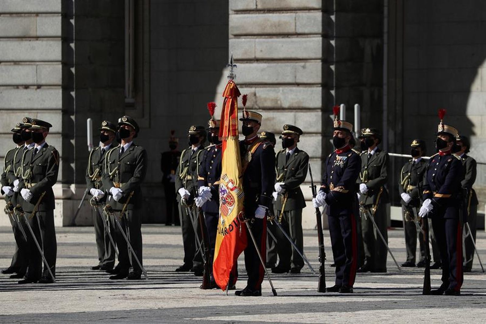 La bandera española, protagonista en el Día de la Fiesta Nacional
