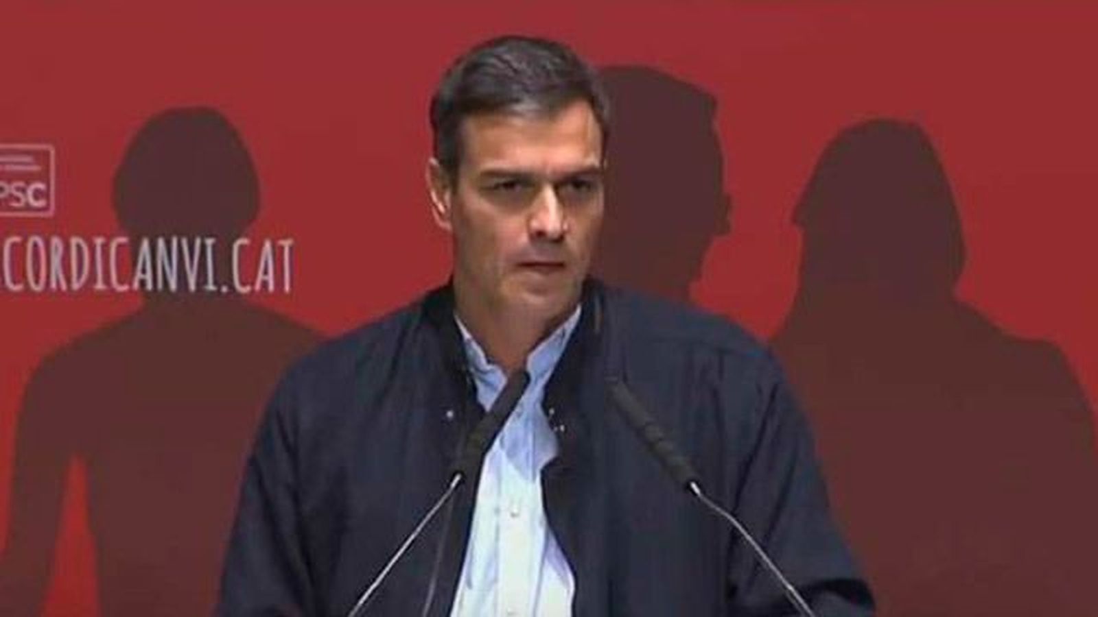 Sánchez dice que el PSOE obligará a Rajoy a buscar una solución pactada para Cataluña