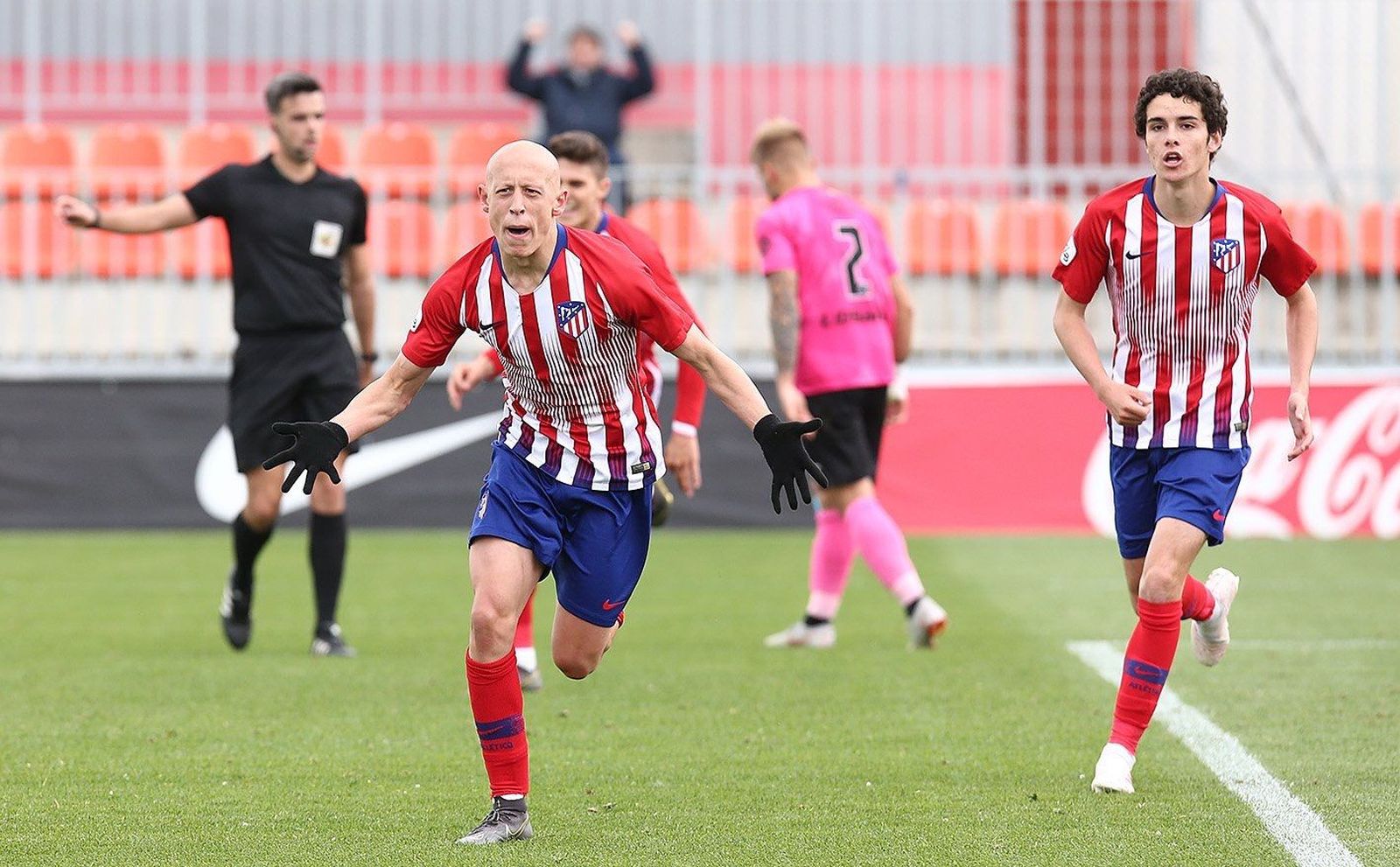 Gol de Mollejo, del Atlético de Madrid B, al Sanse (1-0)