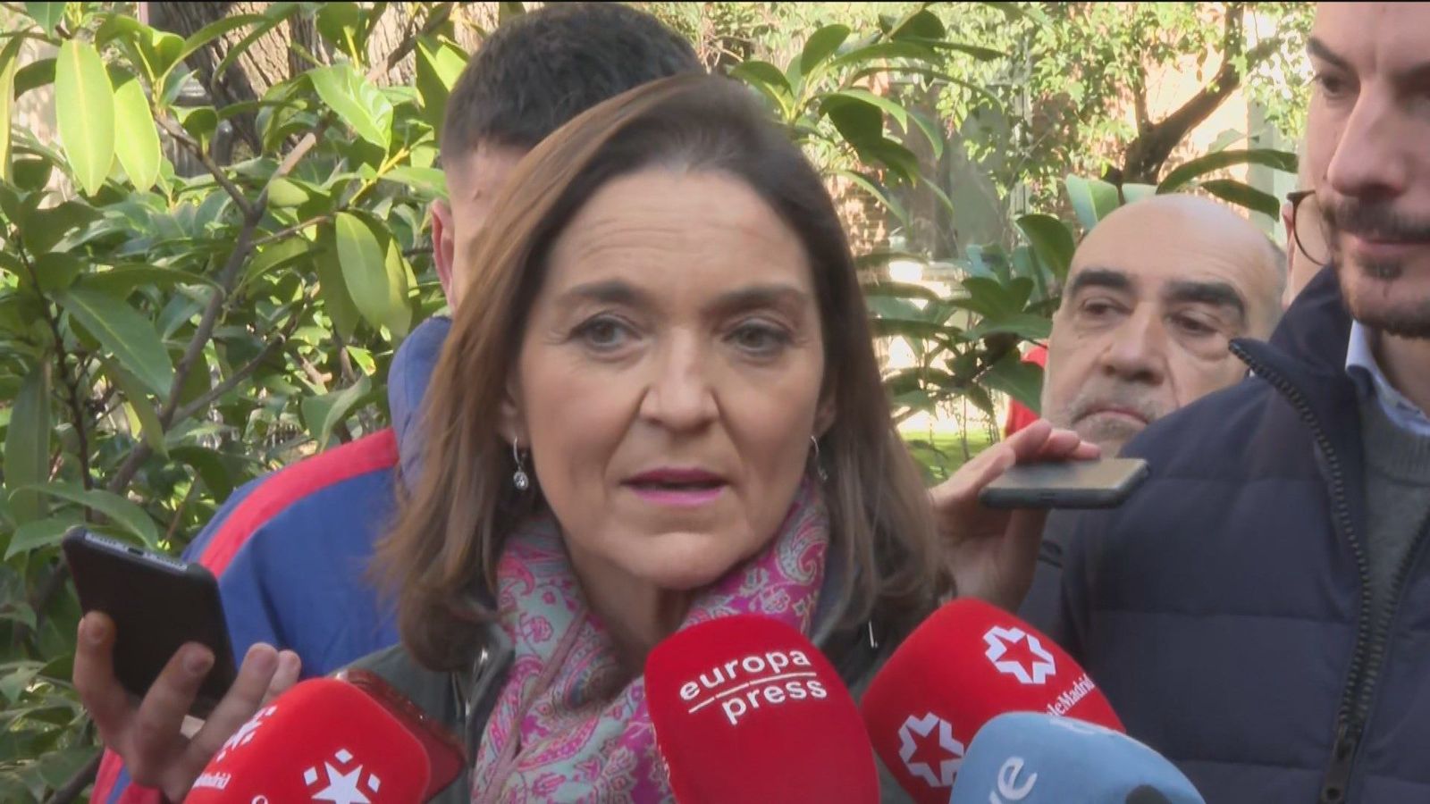 Almeida acusa a Maroto de ser la “candidata del teletrabajo” por acordar un acto a la semana en Madrid