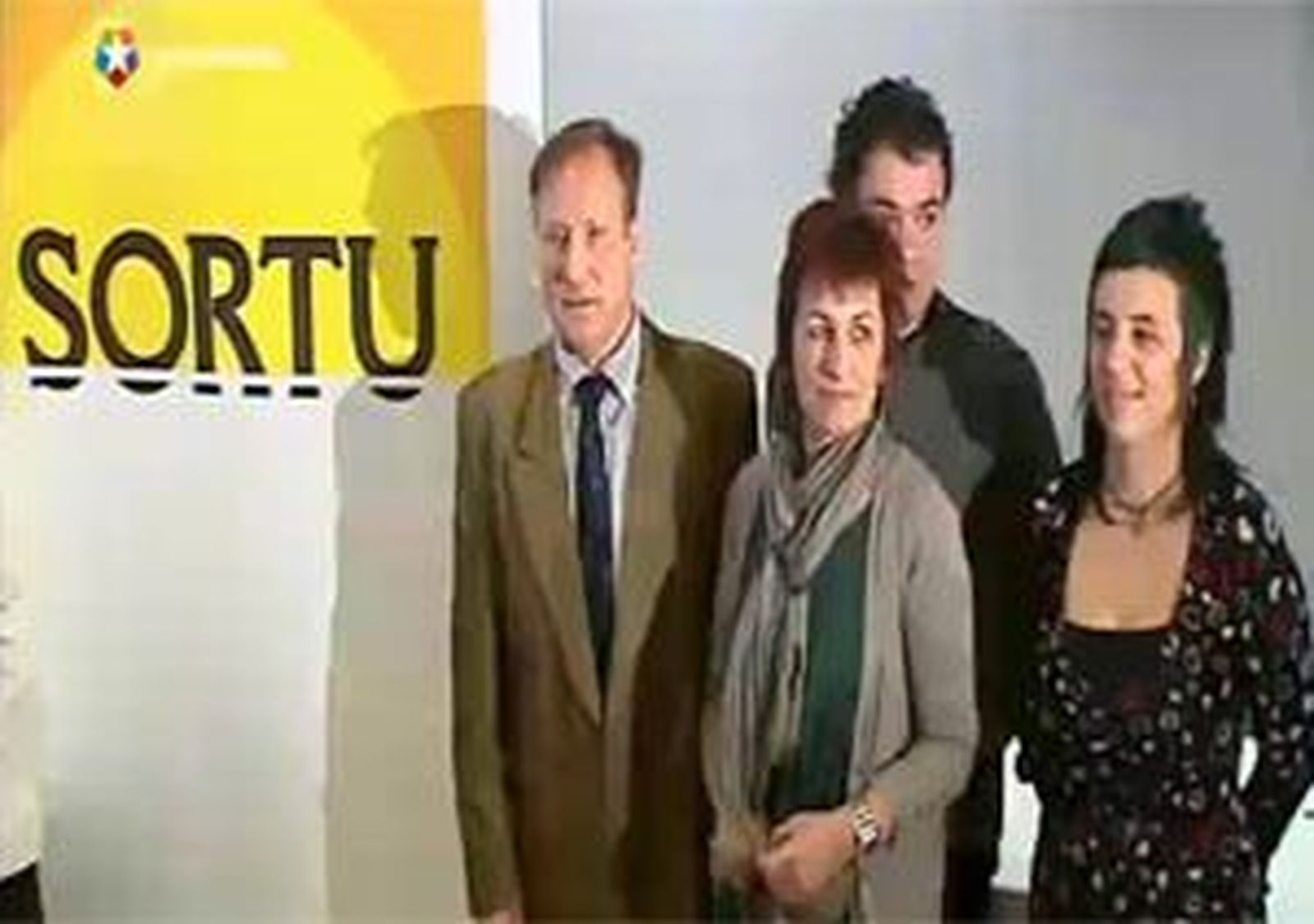 El Tribunal Constitucional ordena inscribir a Sortu como partido político