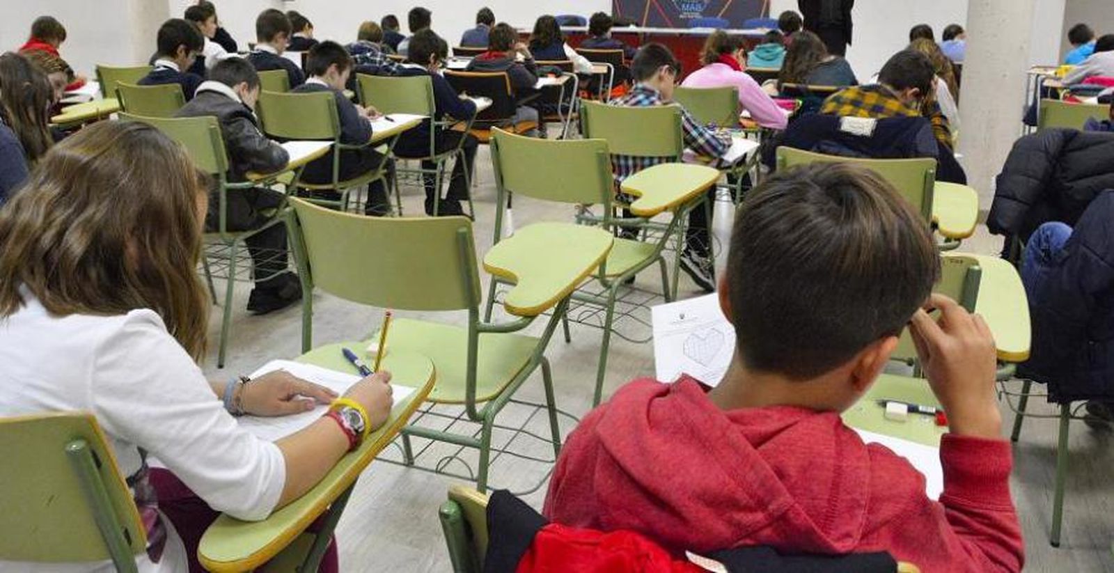 Dar un papel activo al alumno y la colaboración de los padres, base del éxito escolar