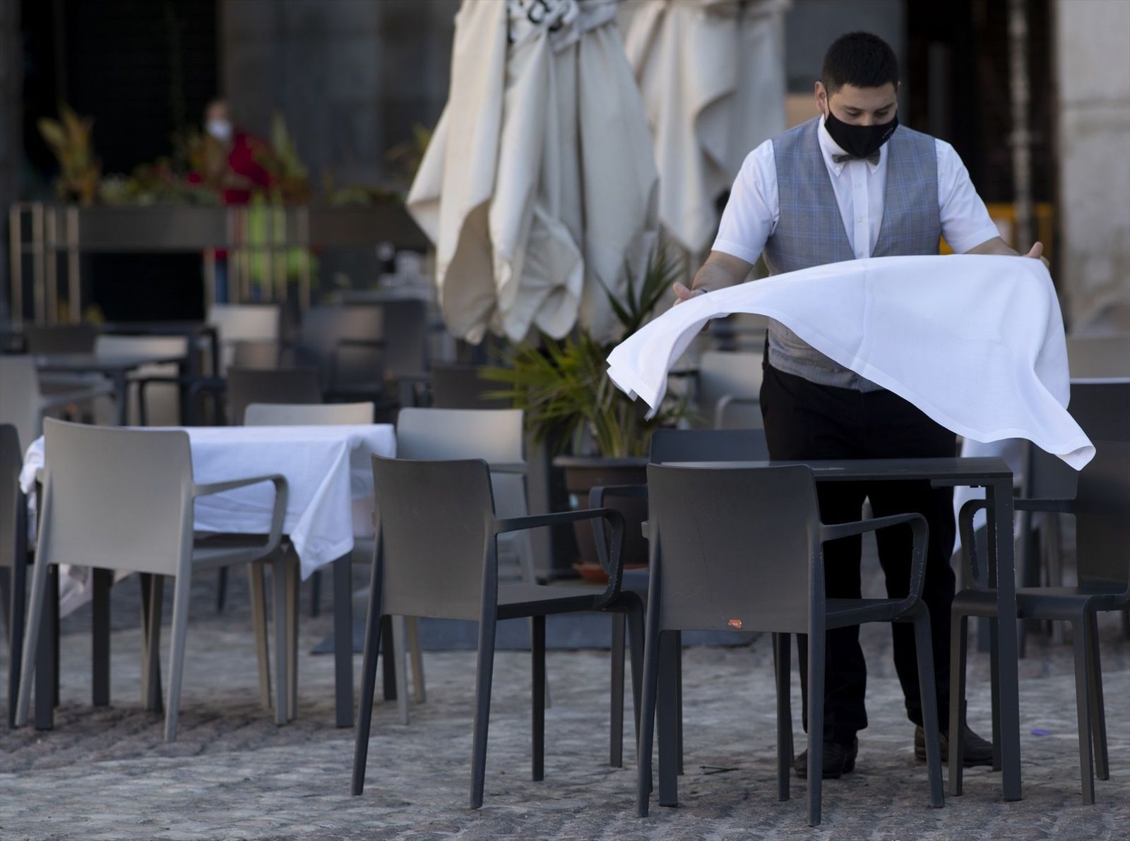 La inflación crece más del triple que los sueldos y se ceba con los trabajadores de hostelería