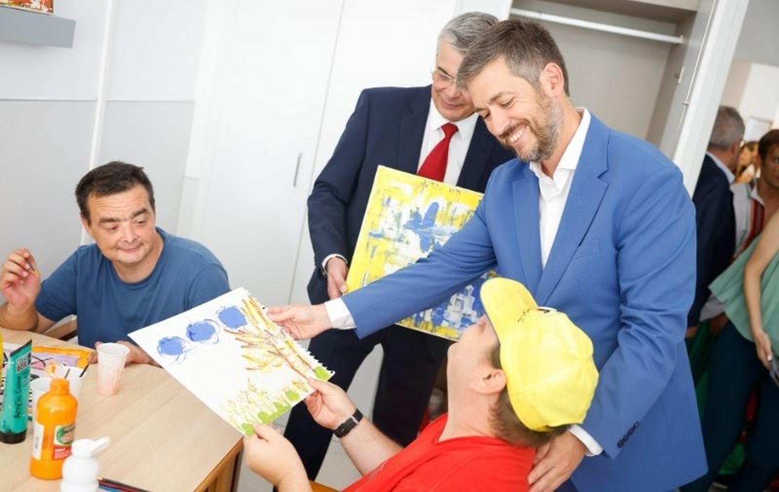 La Comunidad de Madrid acoge a 109 ucranianos con discapacidad en residencias en la capital y Colmenar Viejo